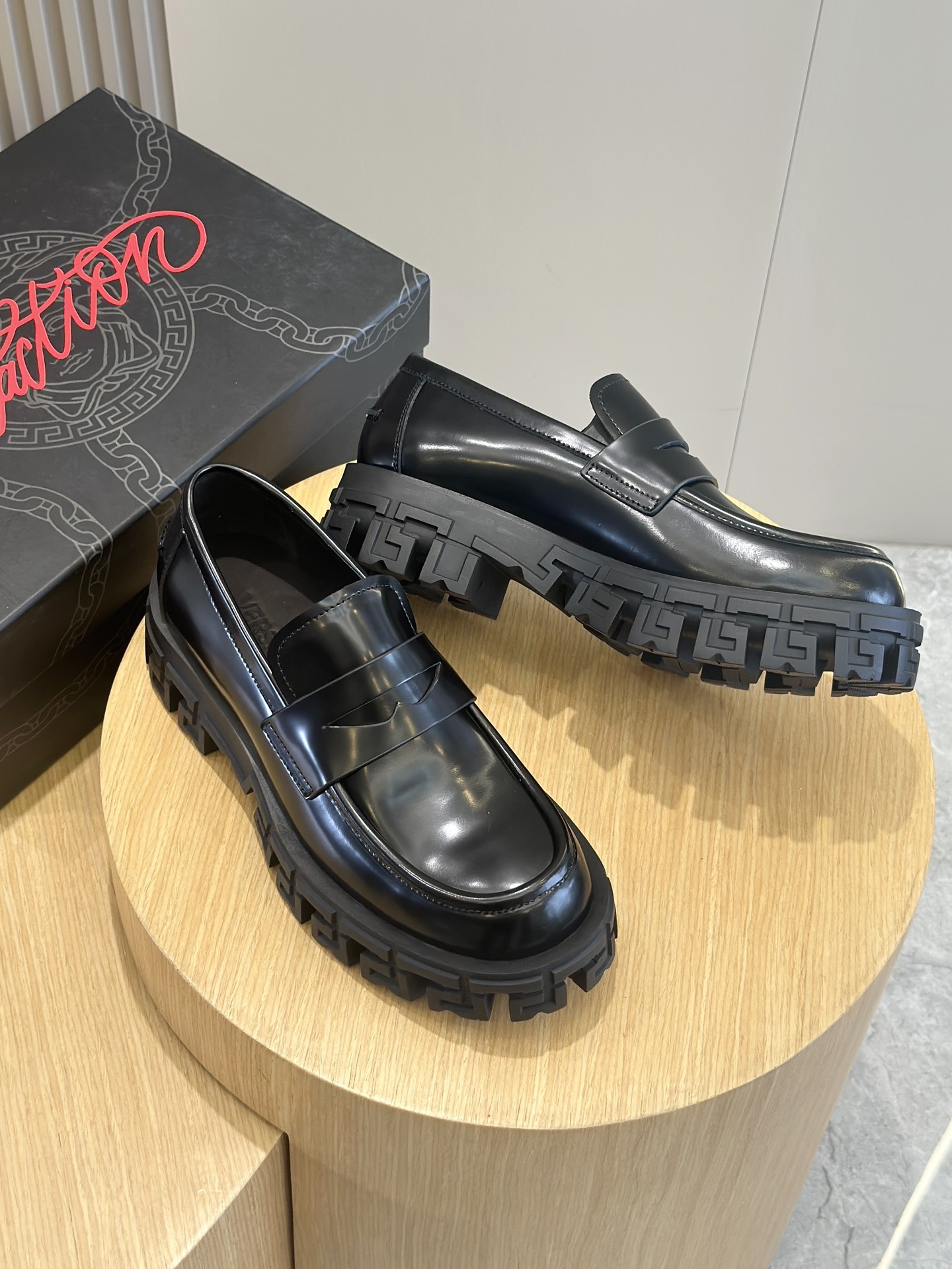 Versace Male Loafers Cow Leather S