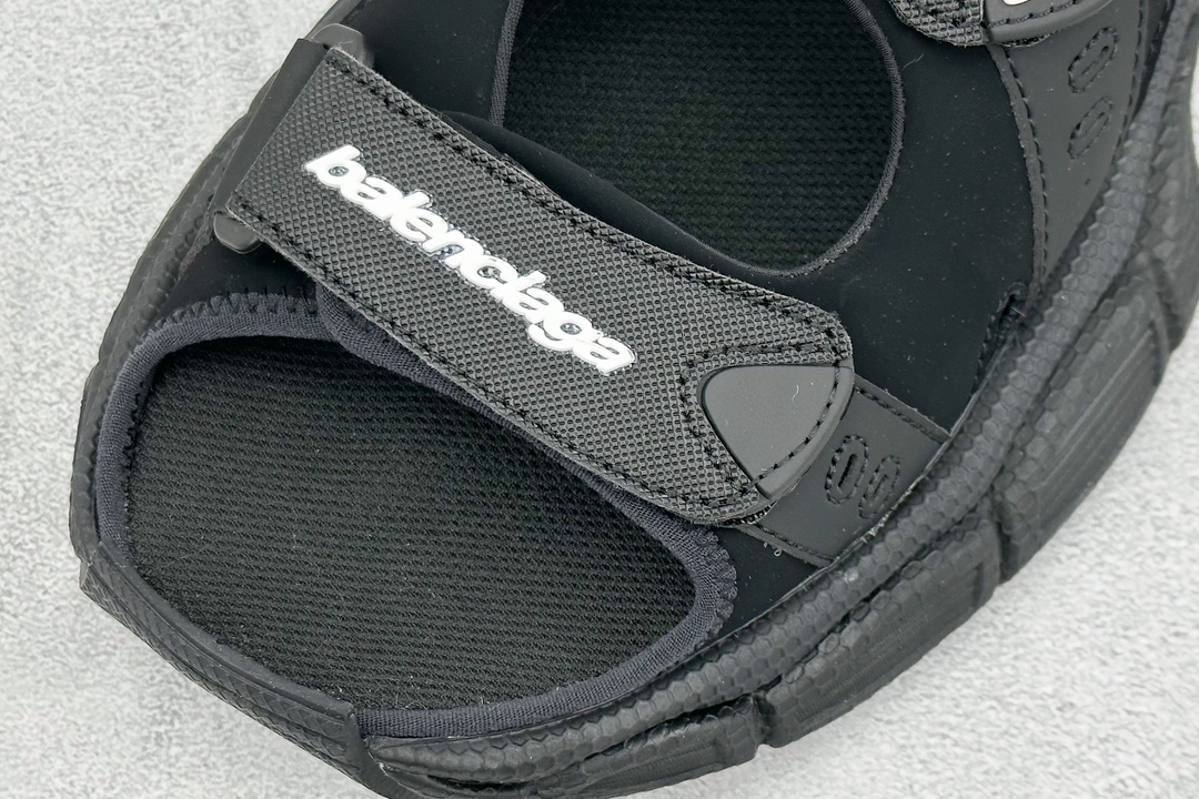 Balenciaga Sandals L-xl