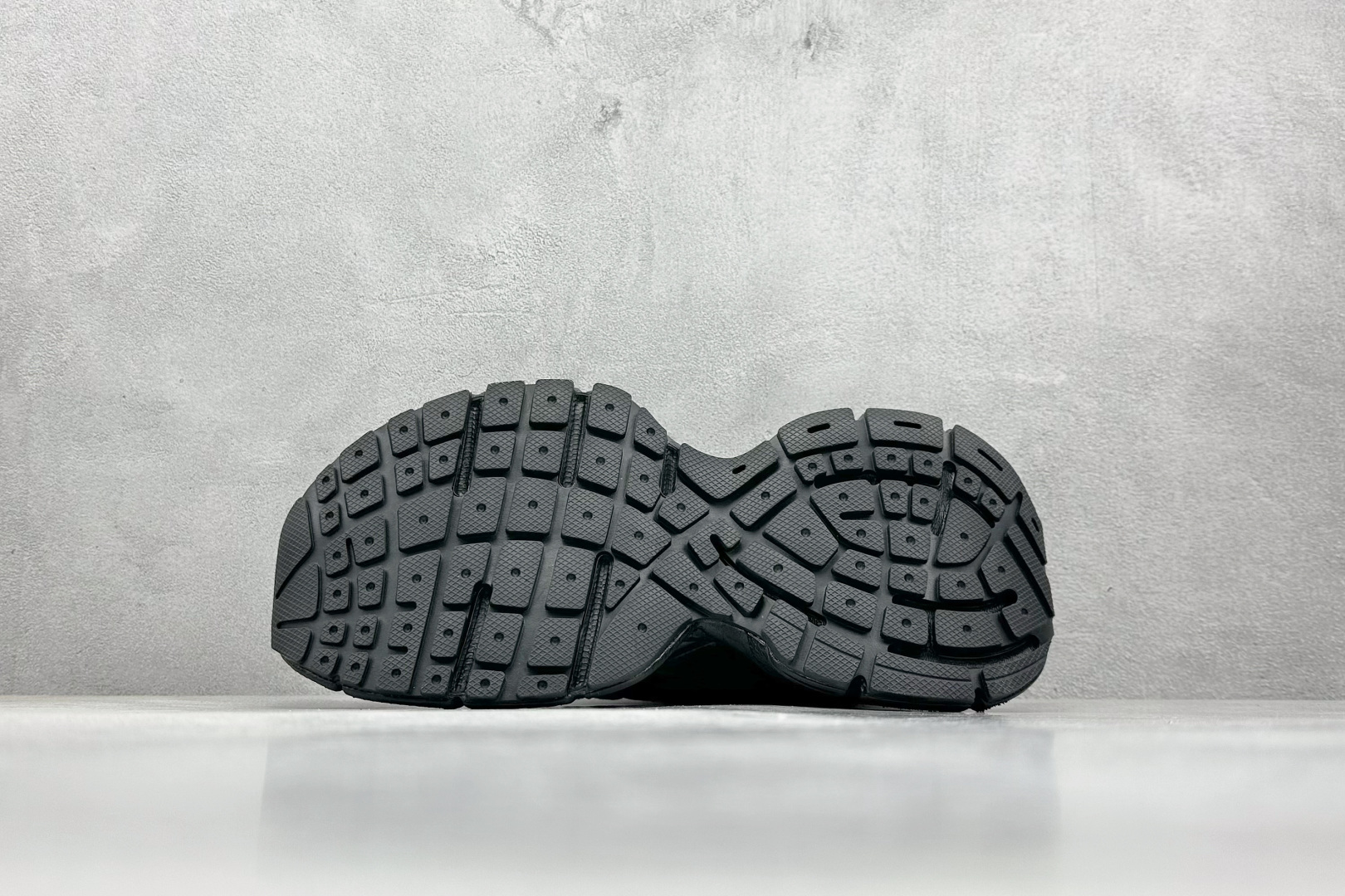 Basic Shoes M-s