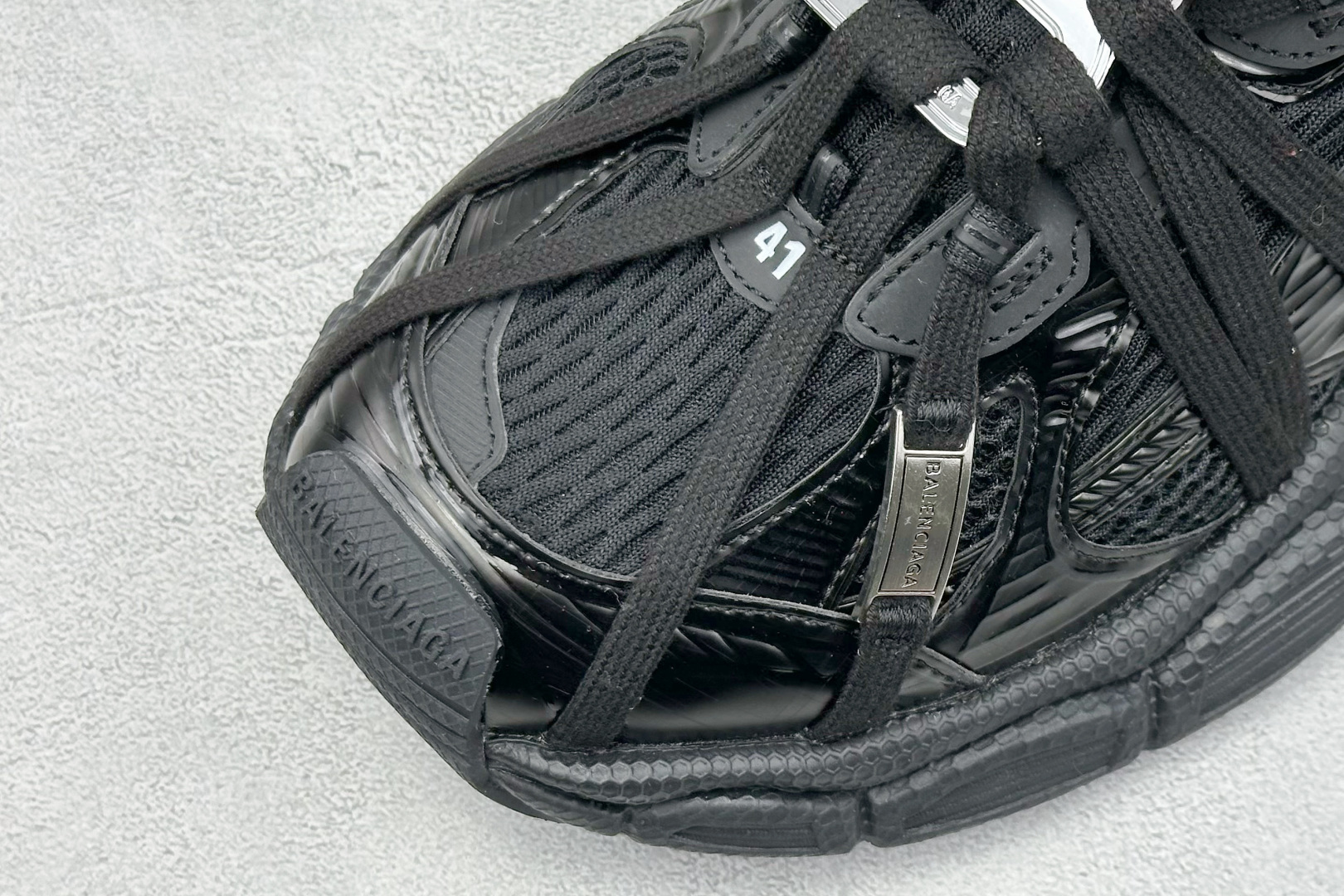 Basic Shoes M-s