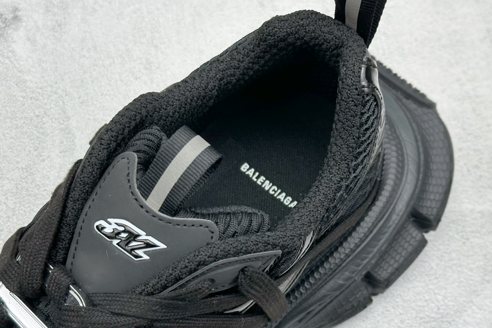 Basic Shoes M-s