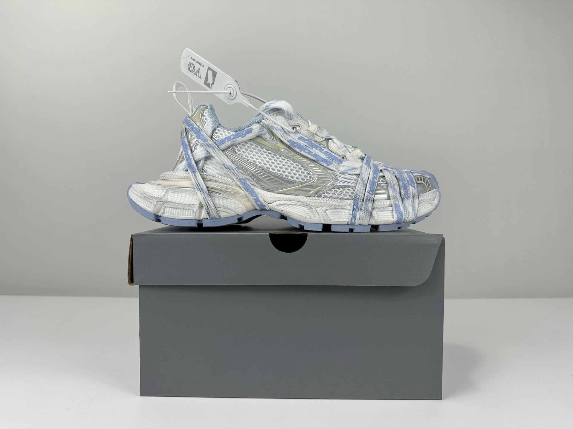 Basic Shoes