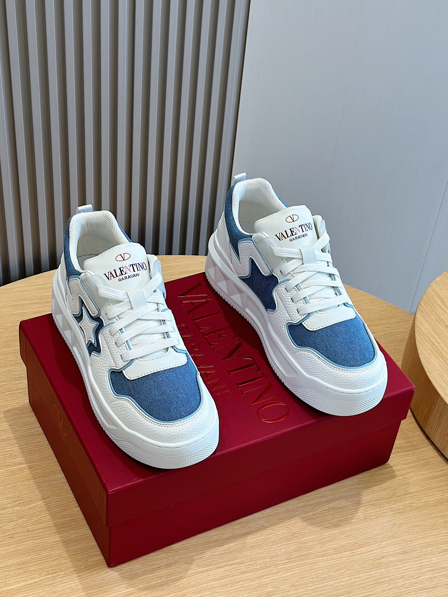 Male Sneakers L-s