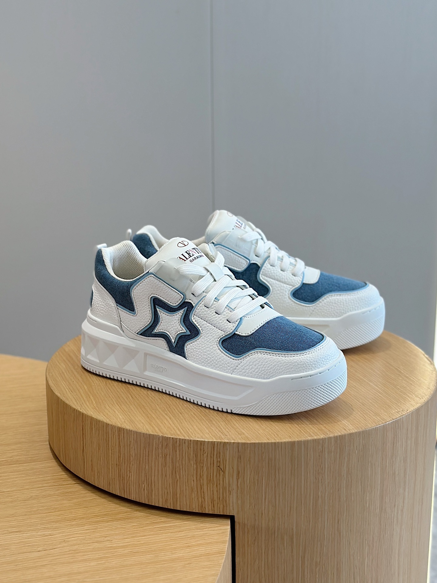 Male Sneakers L-s