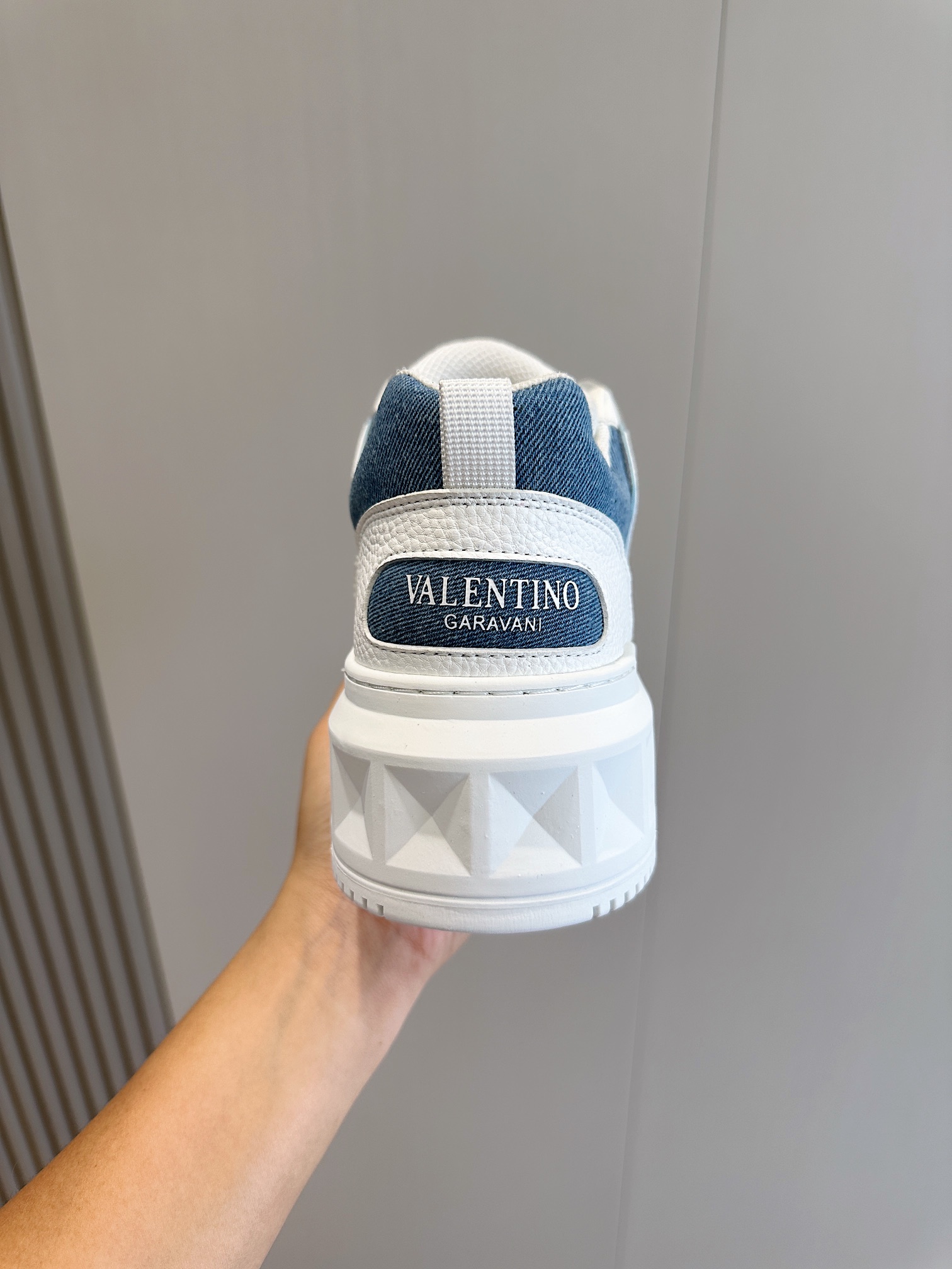 Male Sneakers L-s