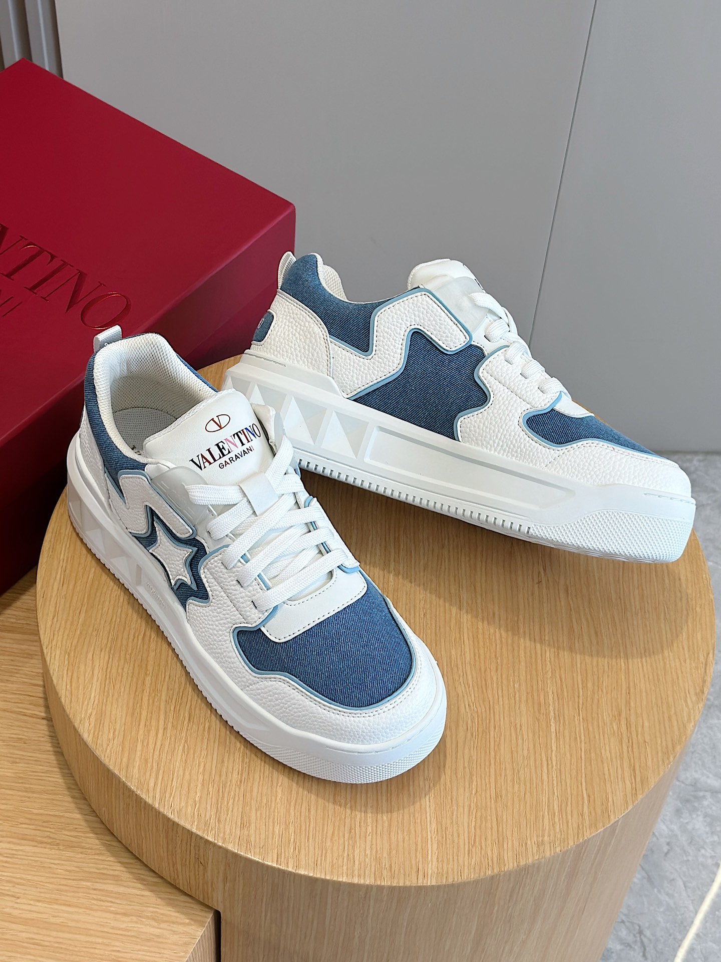 Male Sneakers L-s