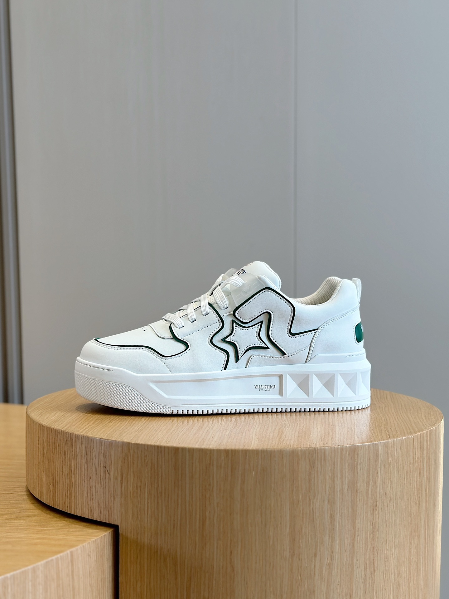 Male Sneakers L-s