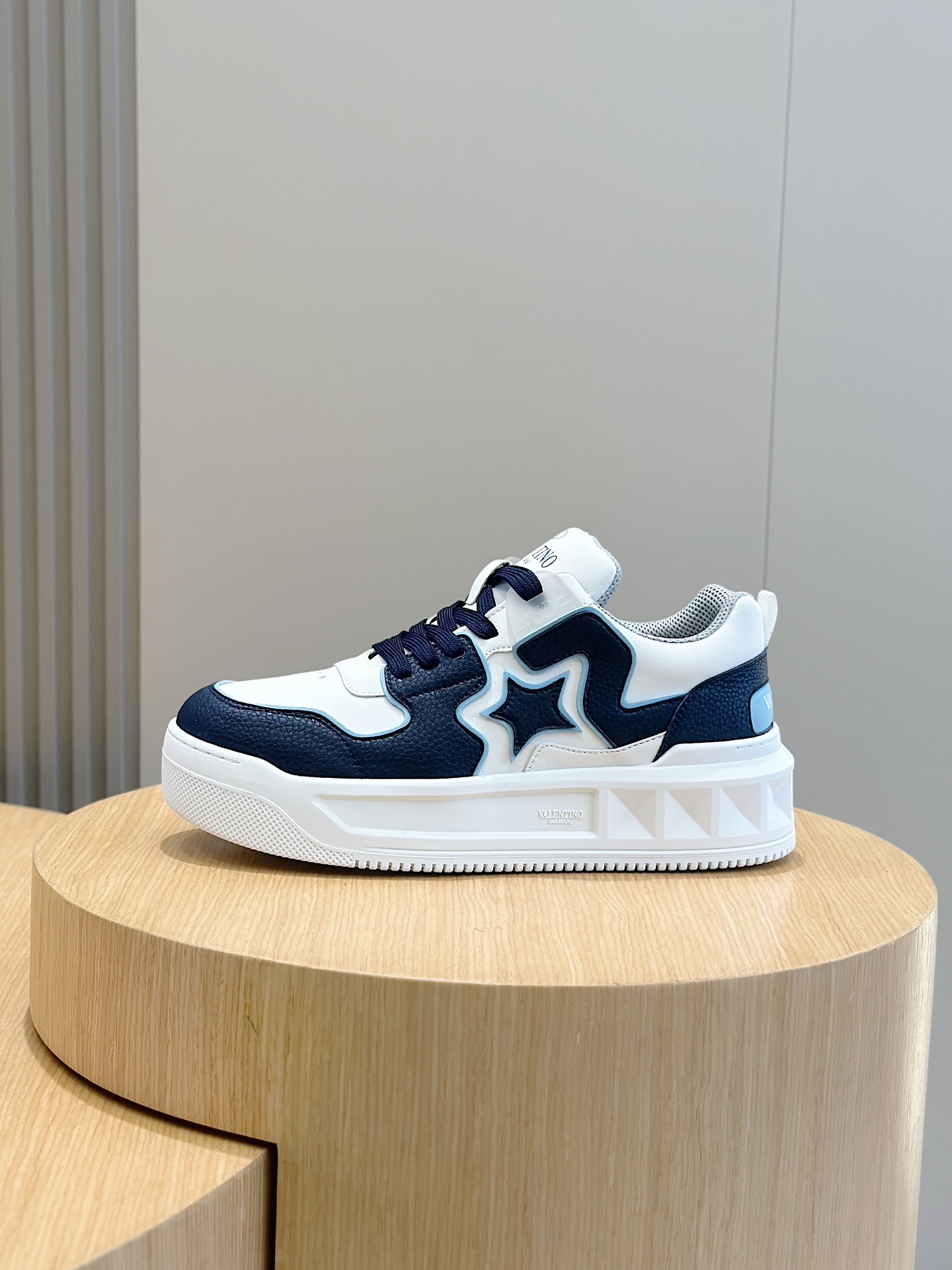 Male Sneakers L-s