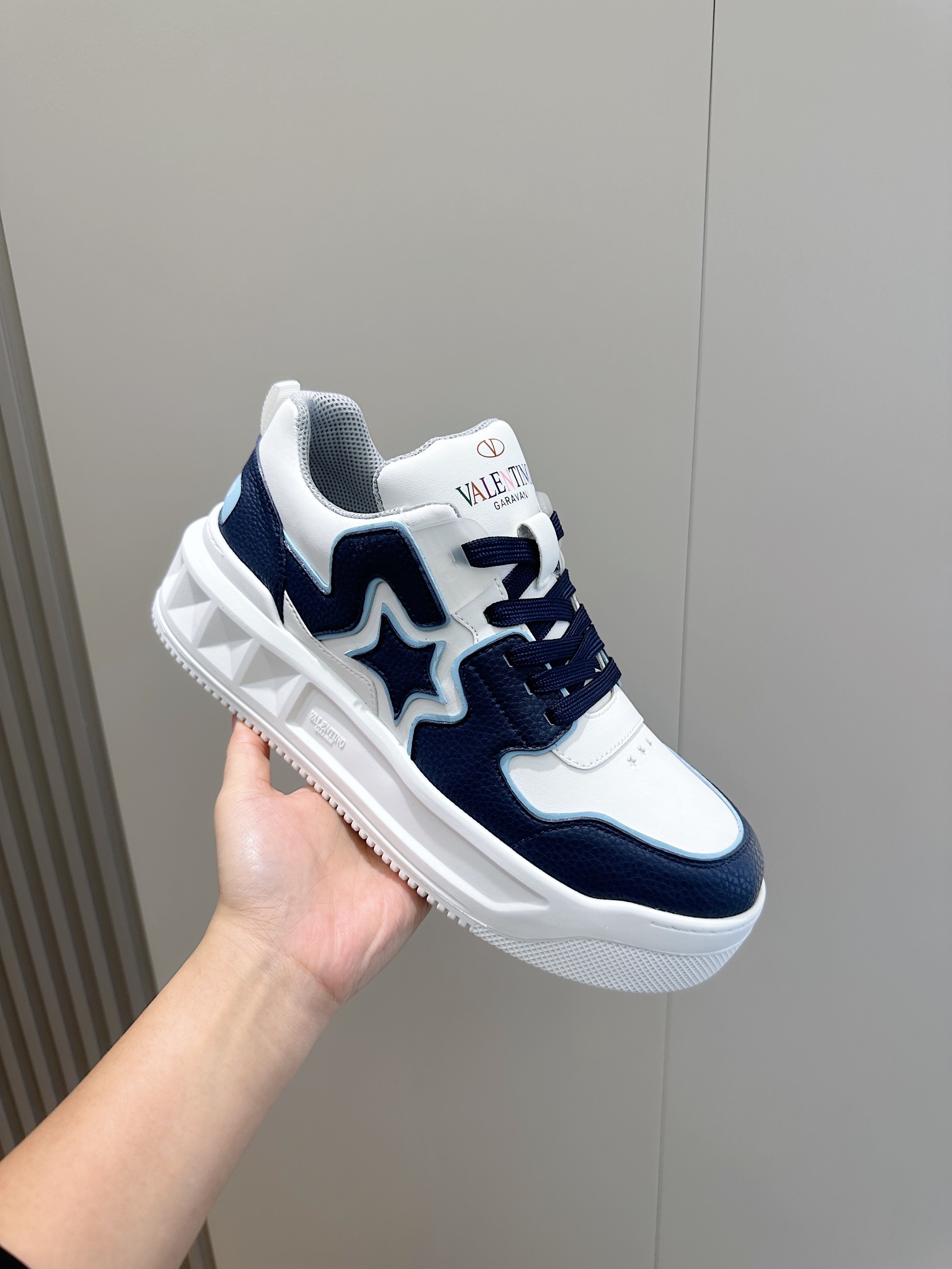 Male Sneakers L-s