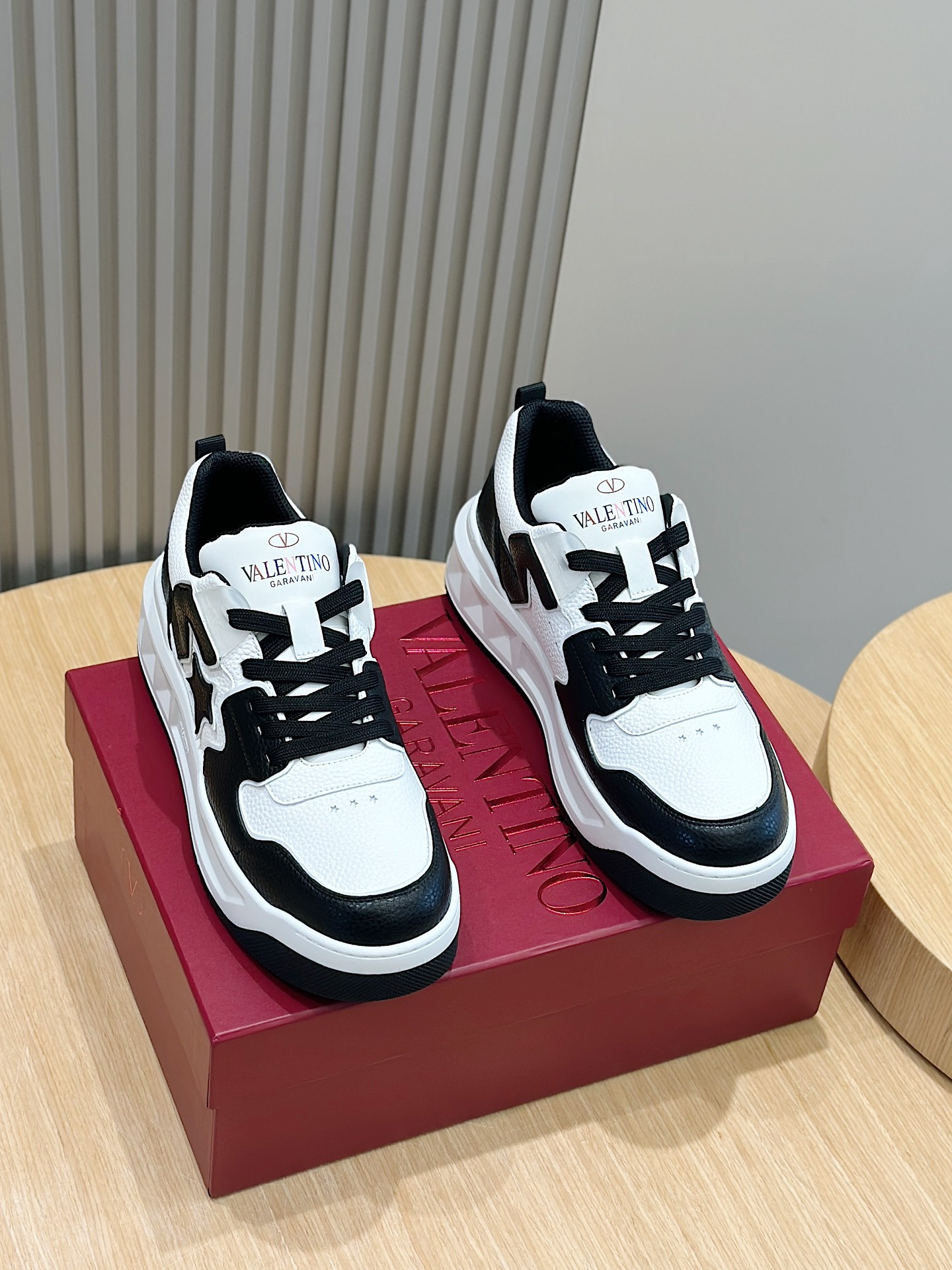 Male Sneakers L-s