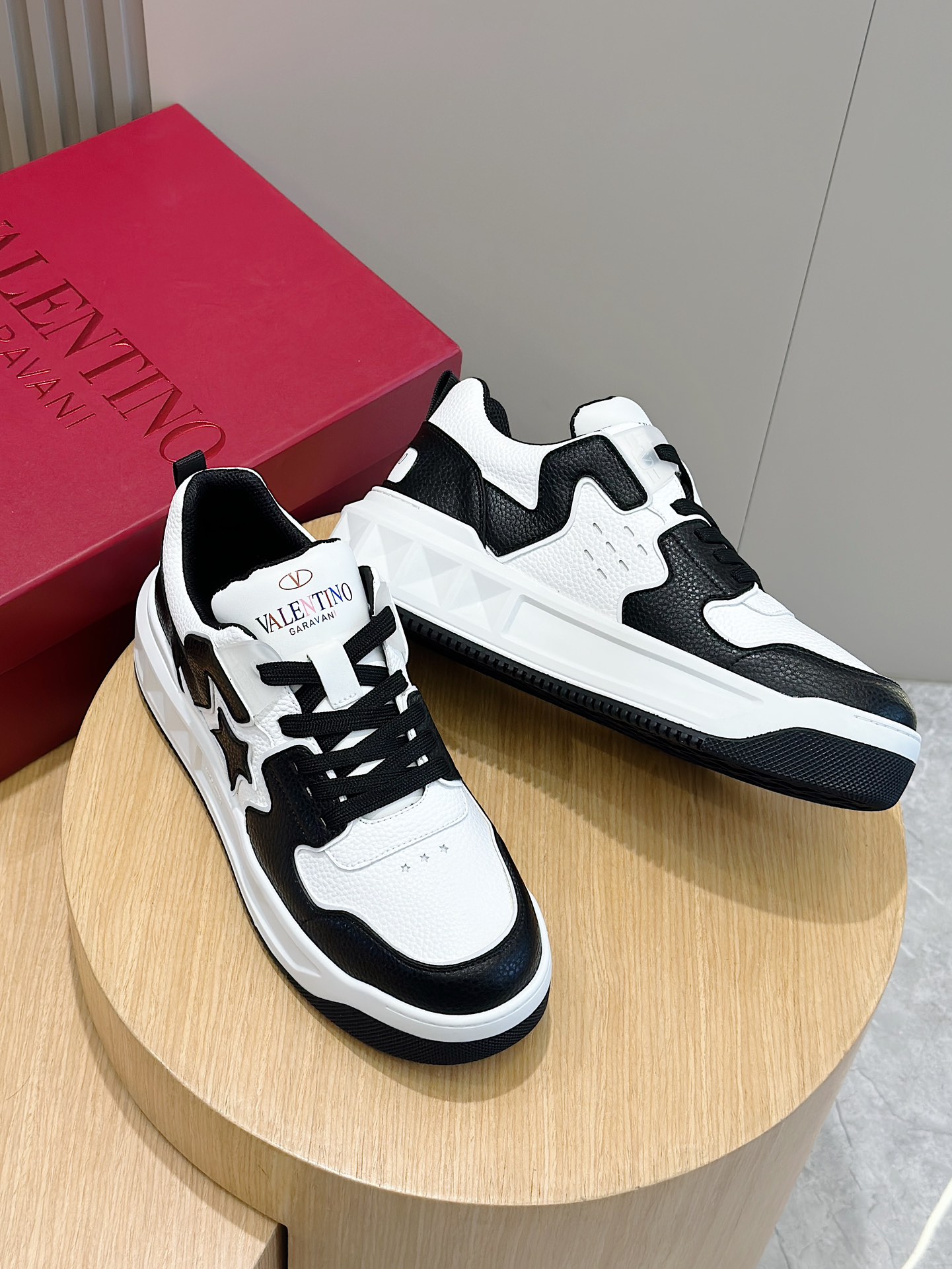 Male Sneakers L-s