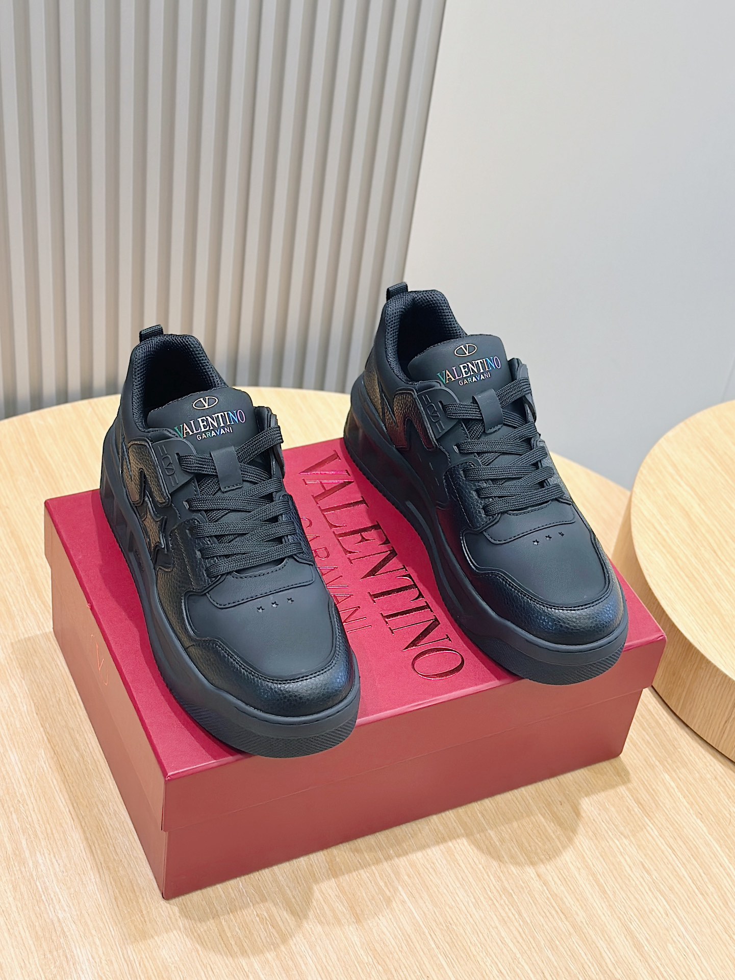 Male Sneakers L-s