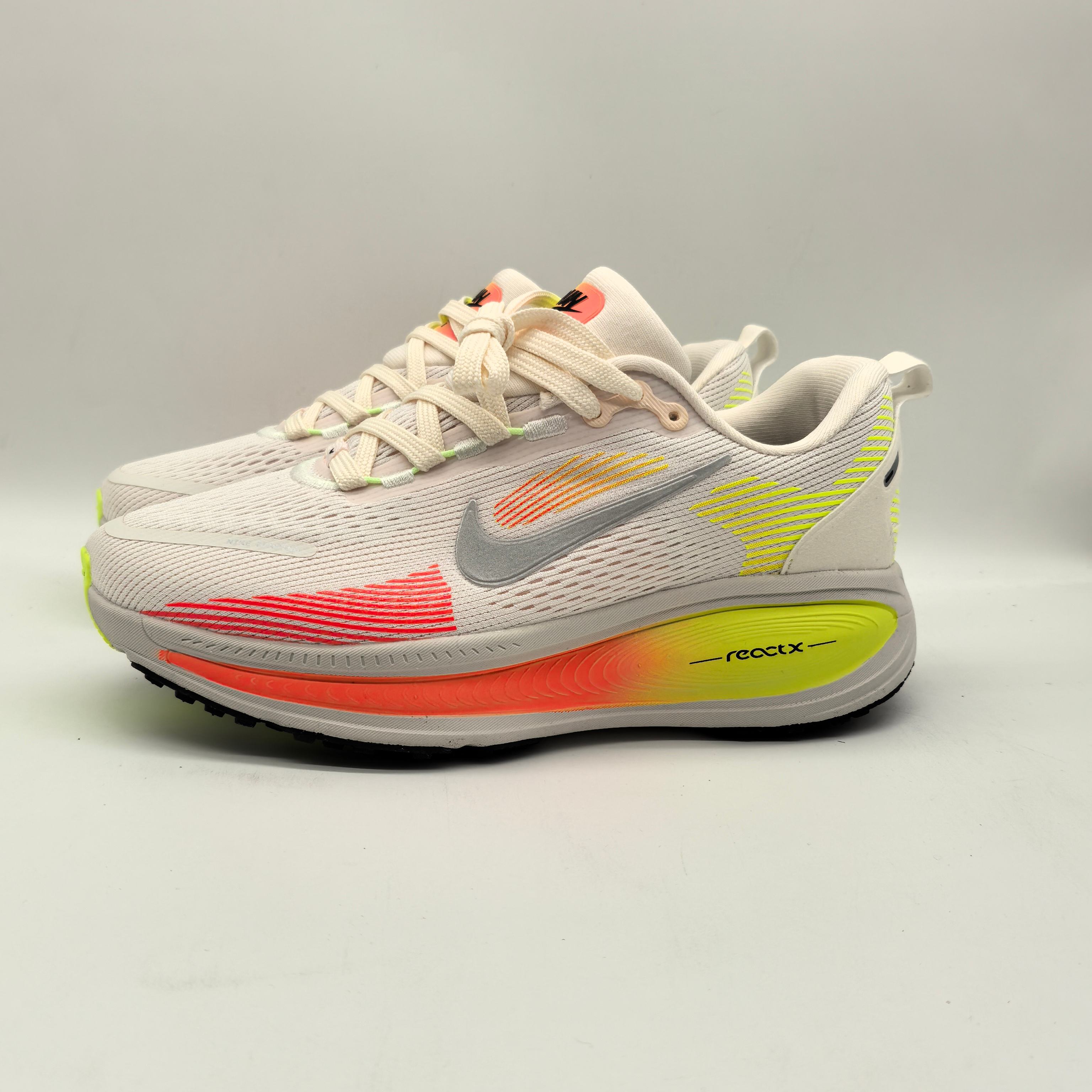 Basic Shoes Breathable M