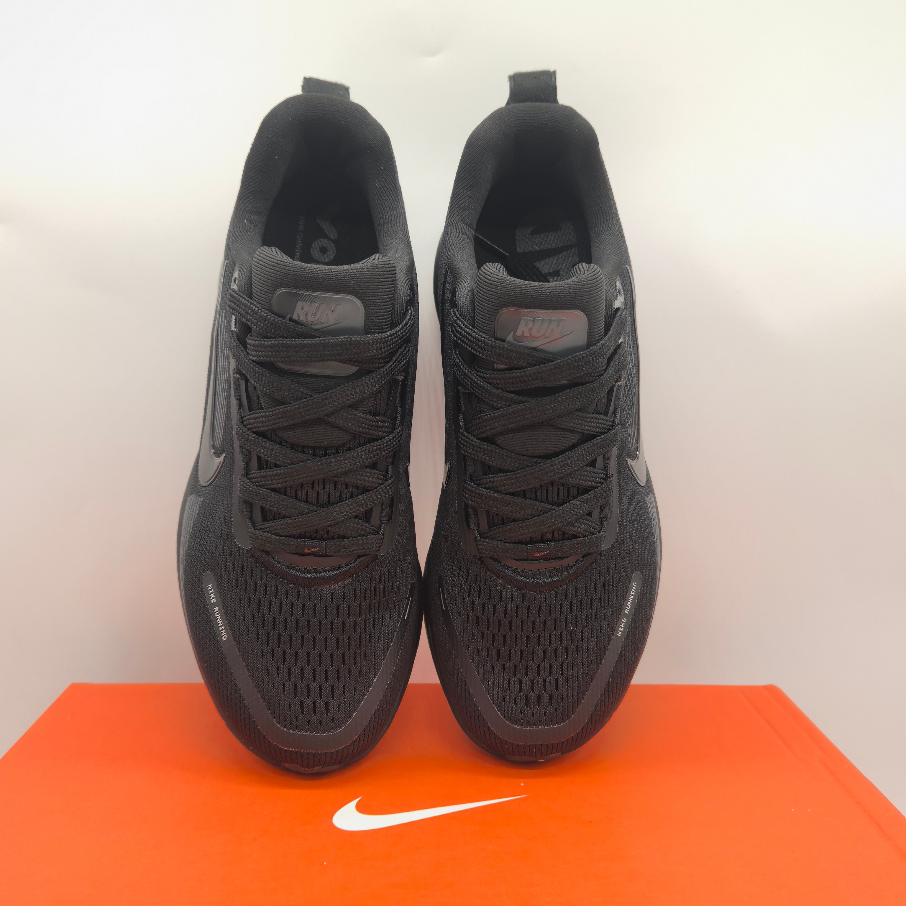 Basic Shoes Breathable M