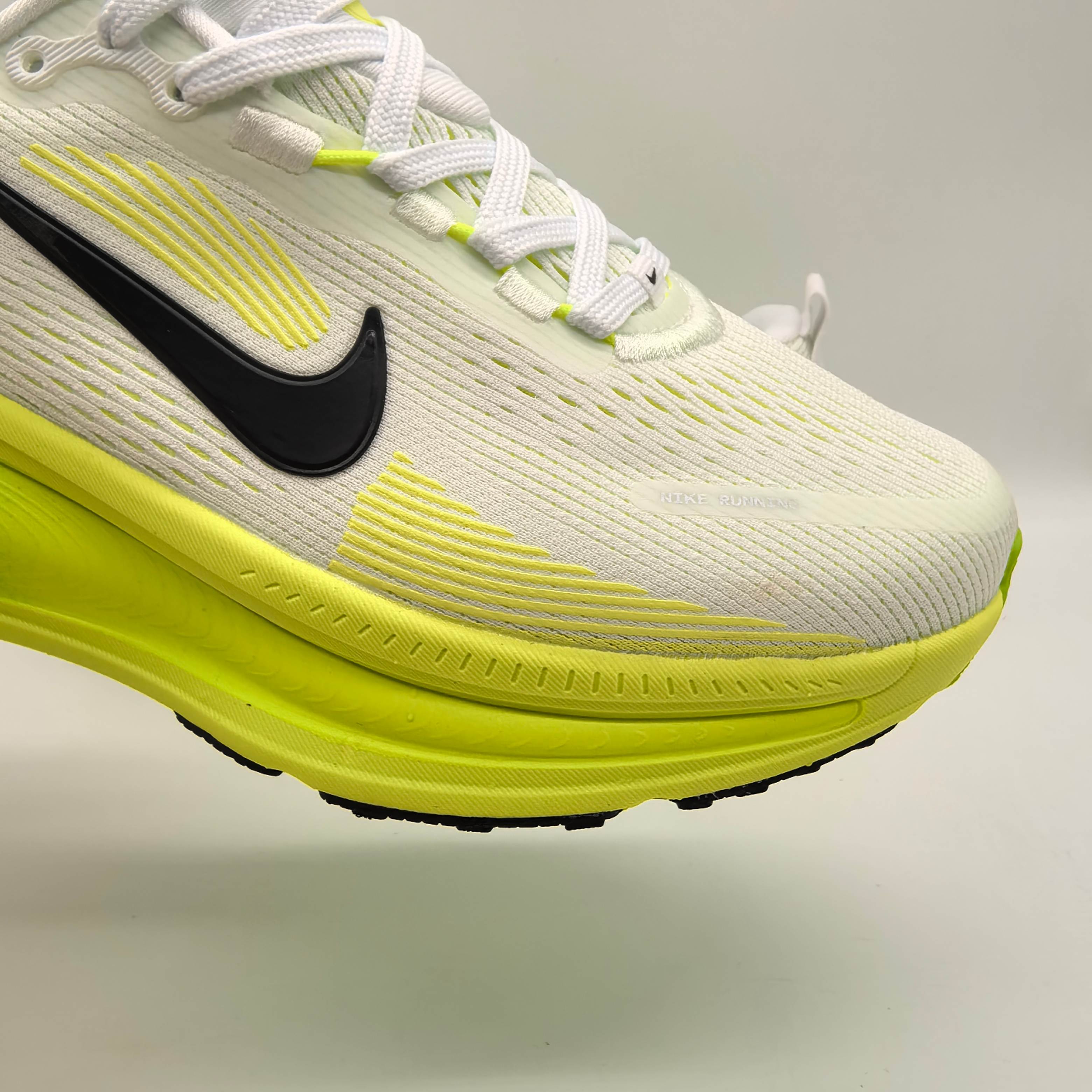Basic Shoes Breathable M