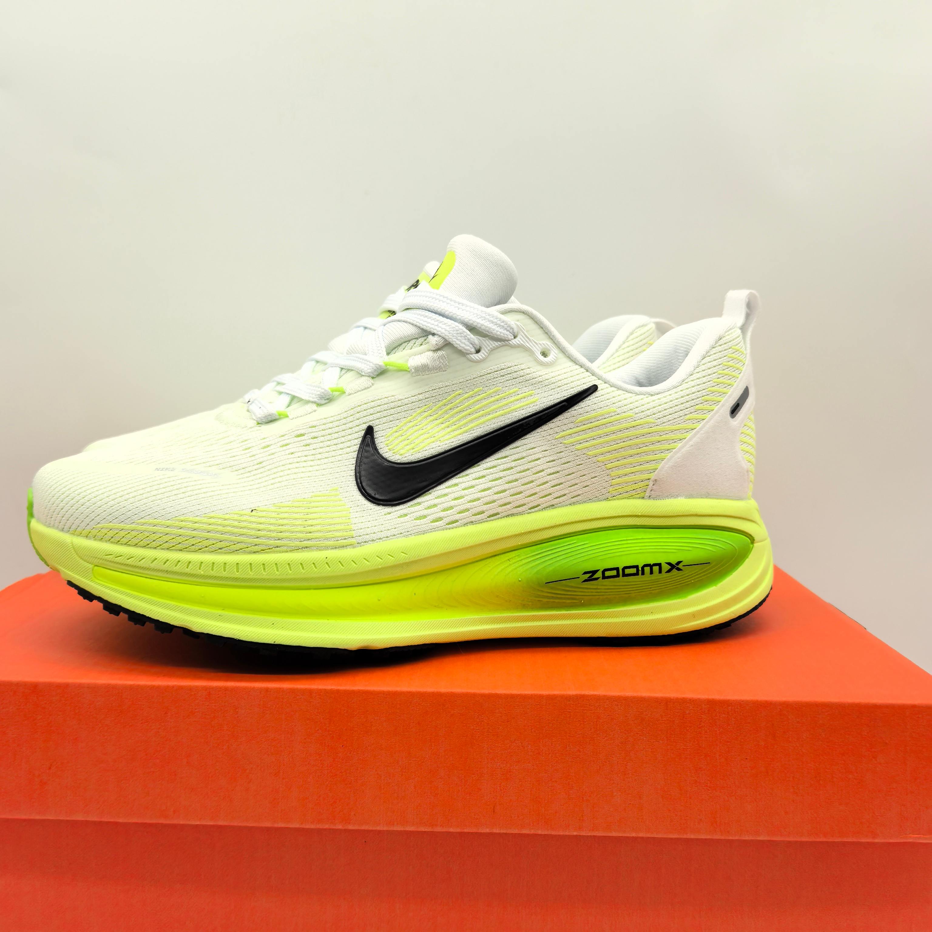 Basic Shoes Breathable M