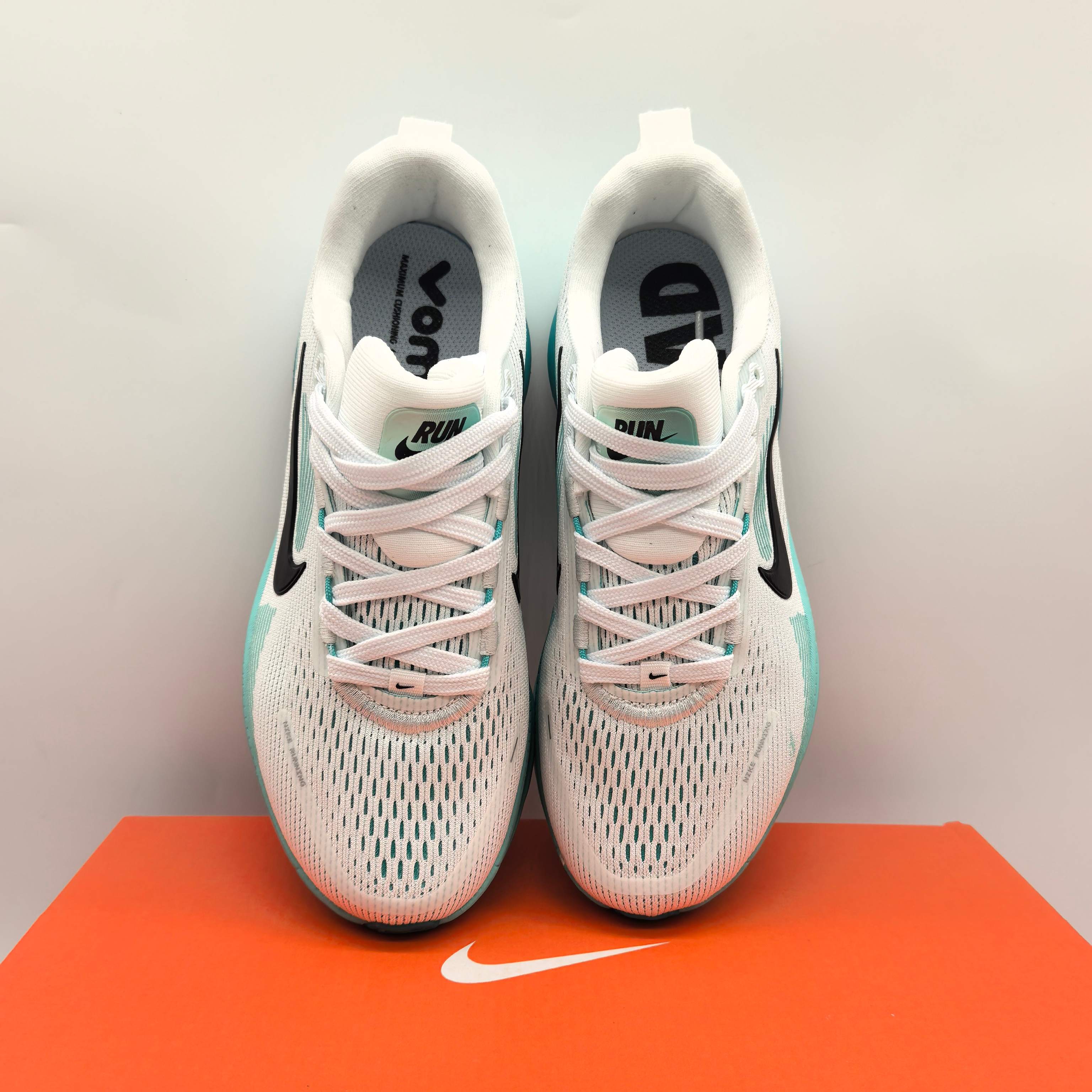 Basic Shoes Breathable M