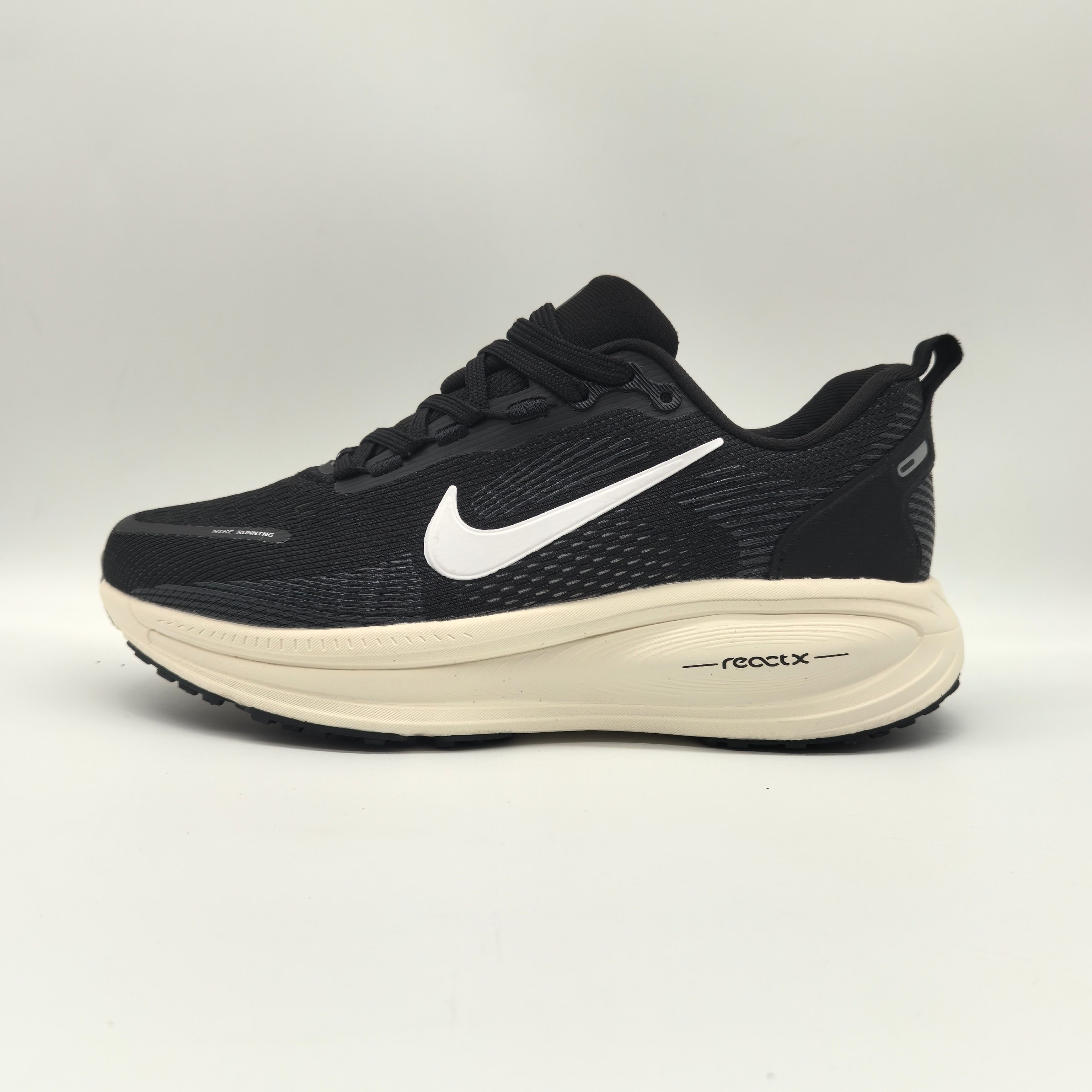 Basic Shoes Breathable M