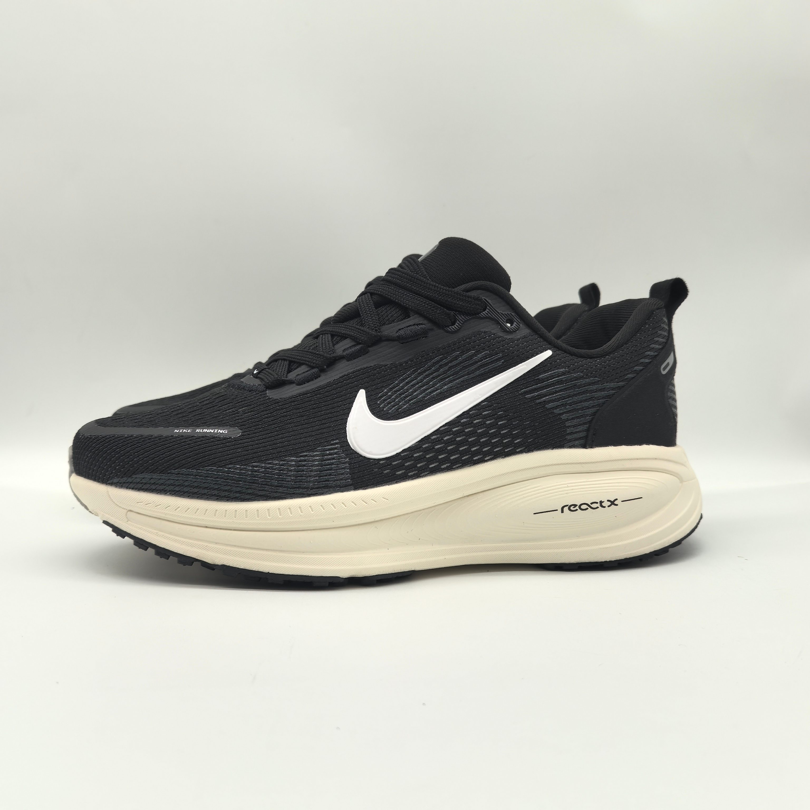 Basic Shoes Breathable M