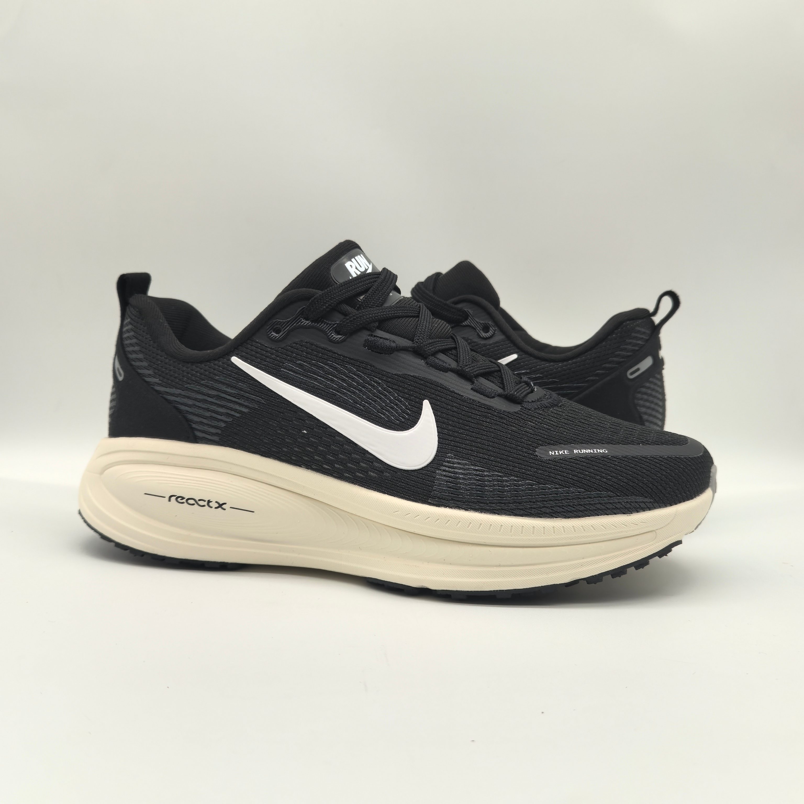 Basic Shoes Breathable M
