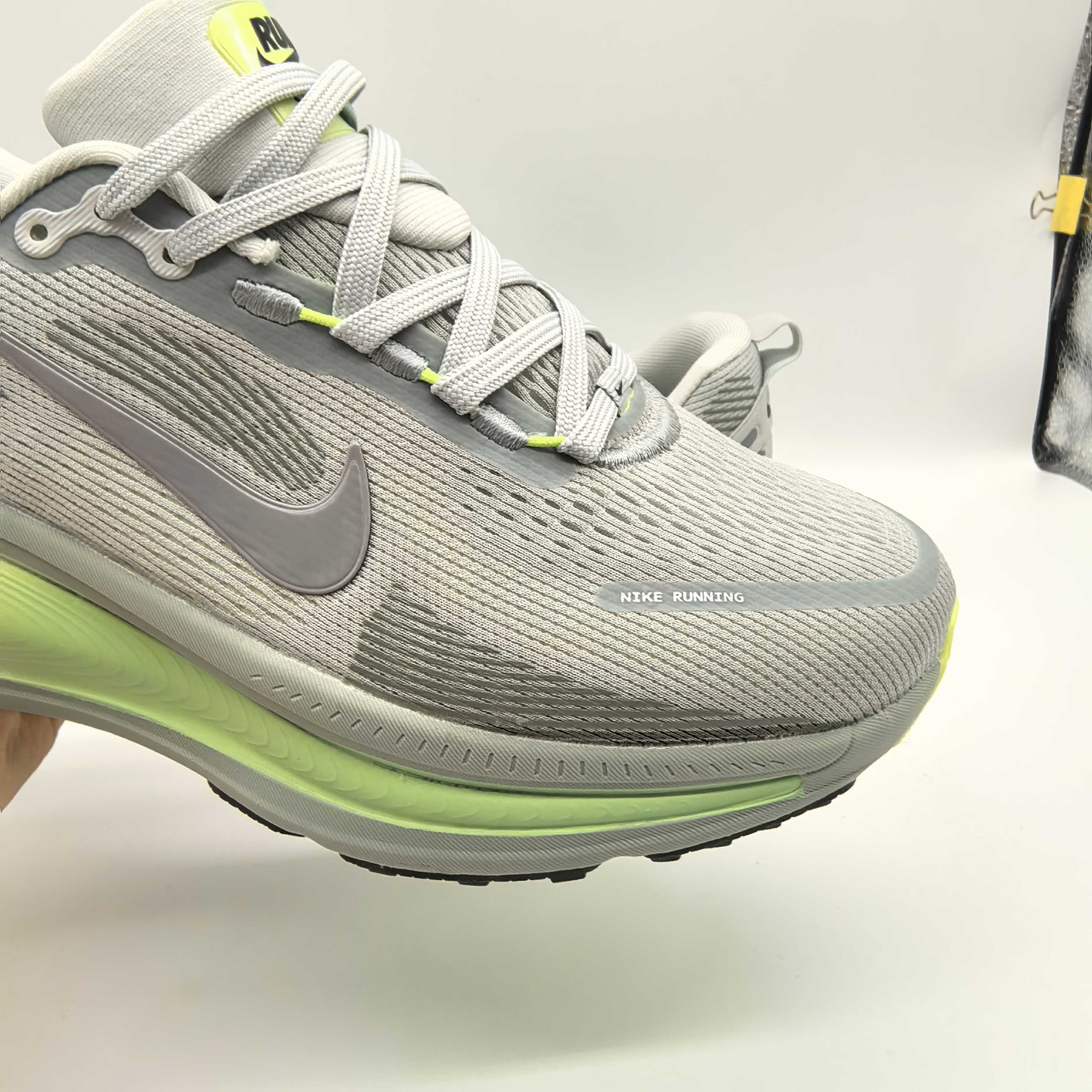 Basic Shoes Breathable M