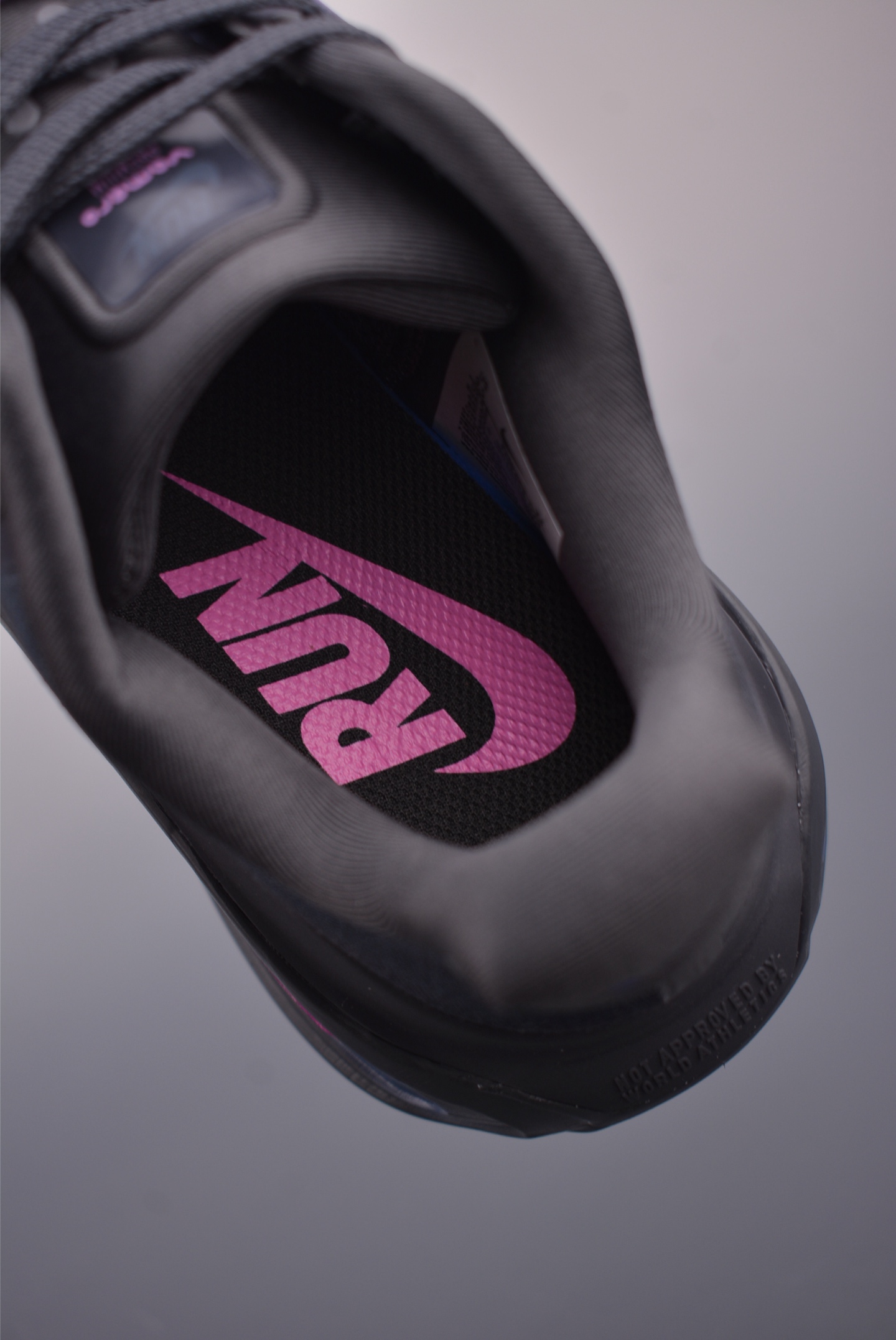 Basic Shoes M