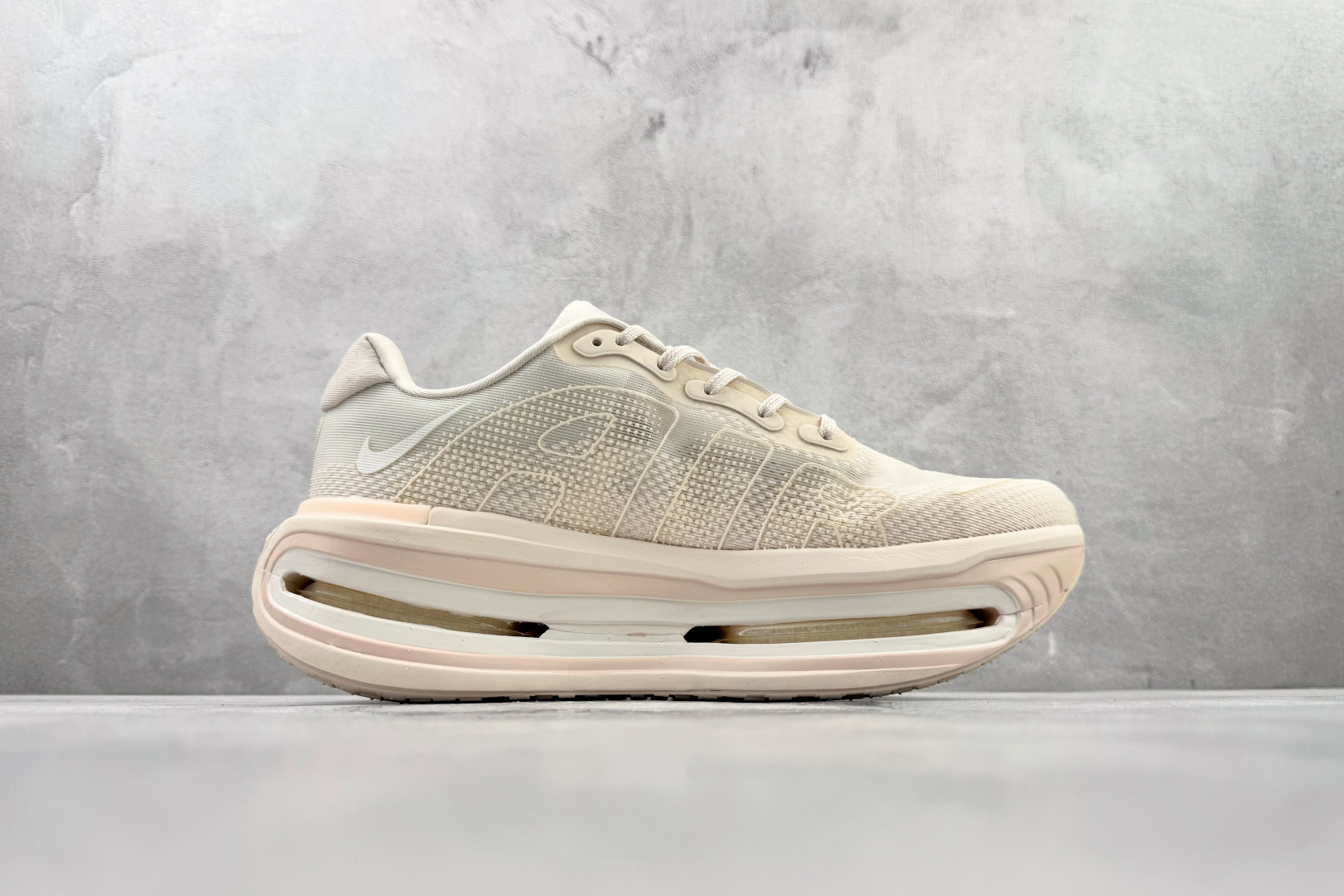 Basic Shoes White M
