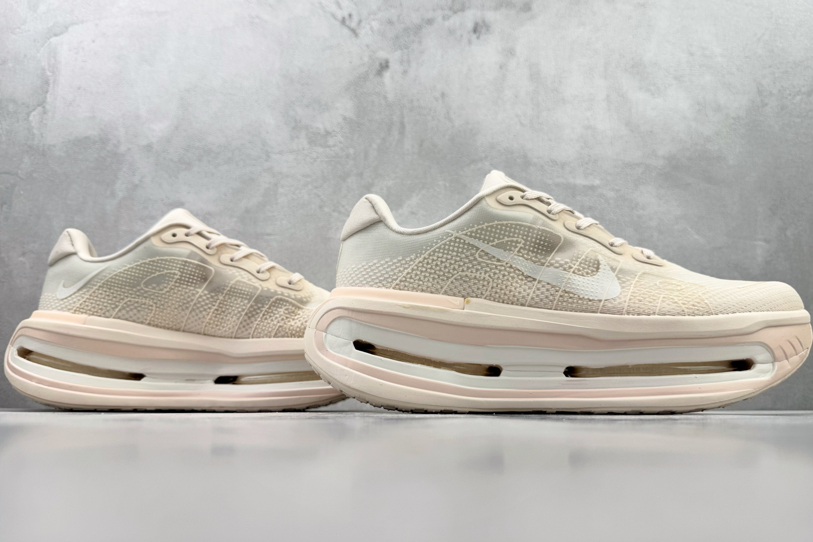Basic Shoes White M