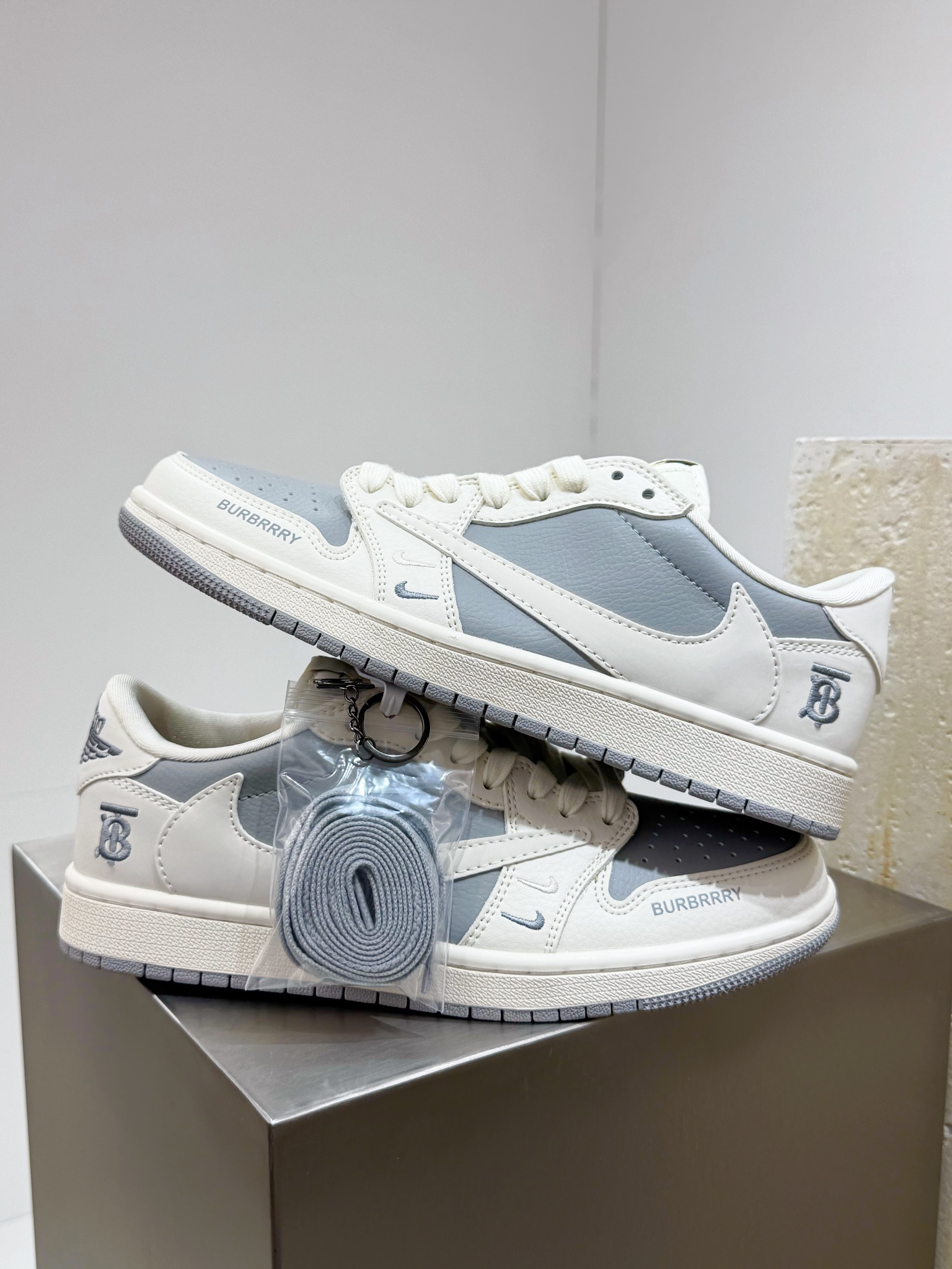 Adidas Jordan Nike Basic Shoes M-l-s