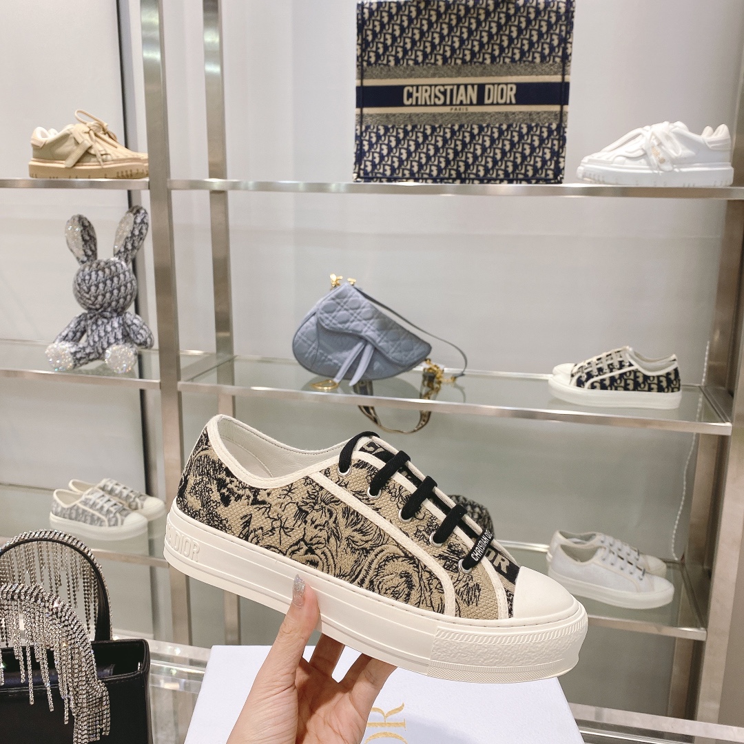 Basic Shoes L-s