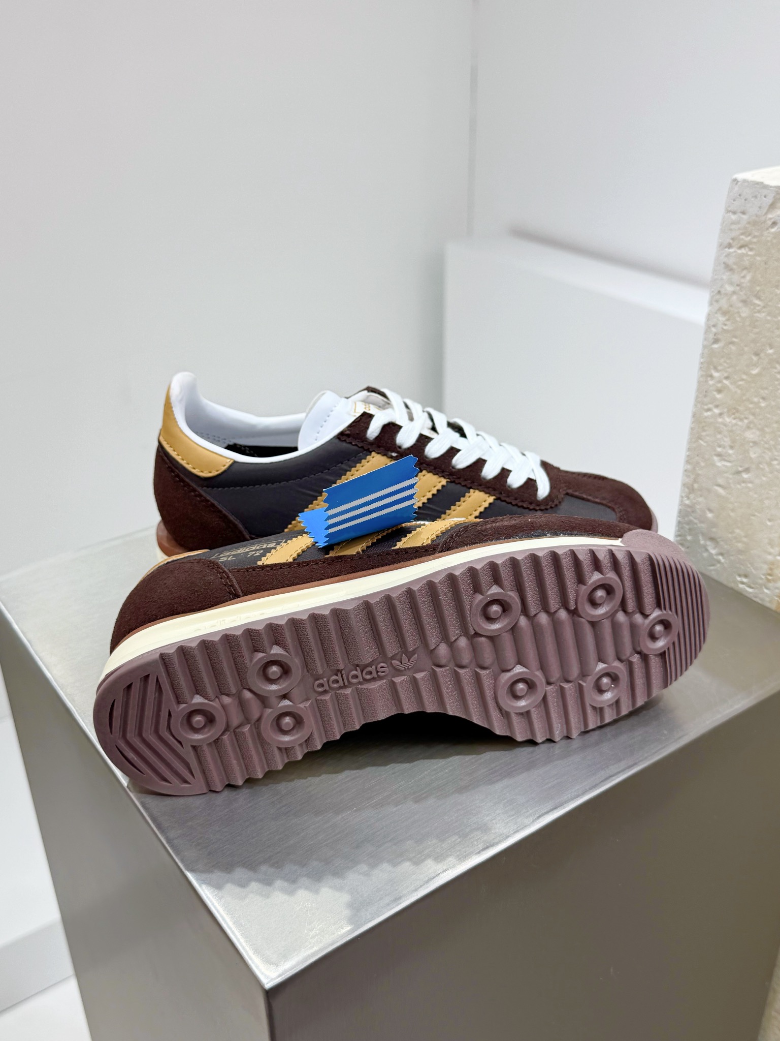 Adidas Male Running Shoes Lightweight L-s