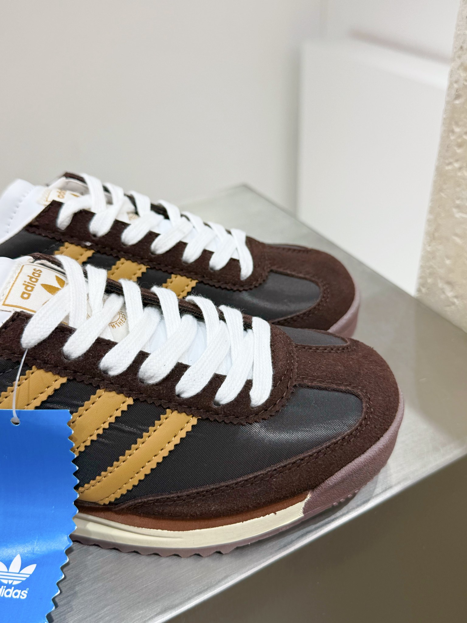 Adidas Male Running Shoes Lightweight L-s