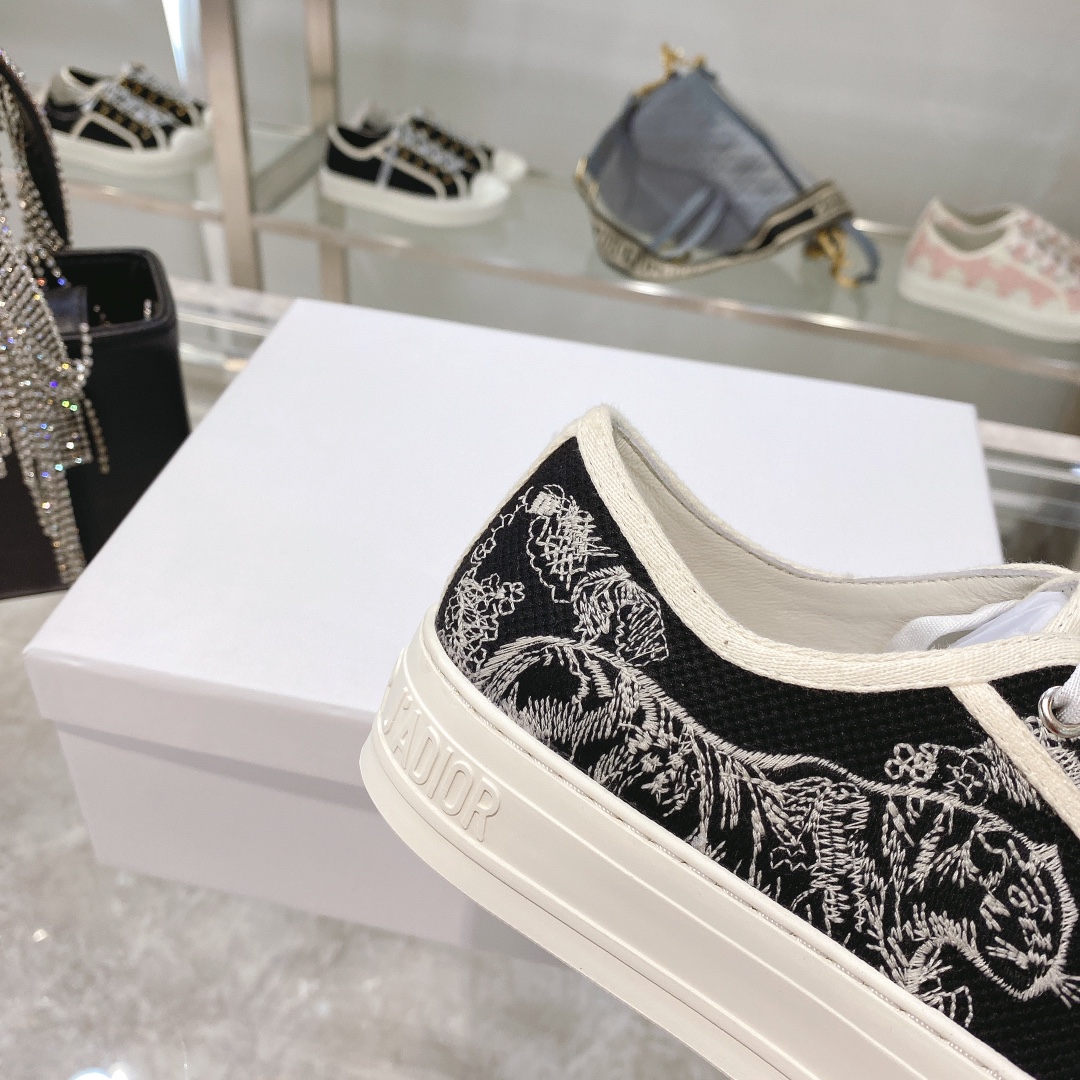 Basic Shoes L-s