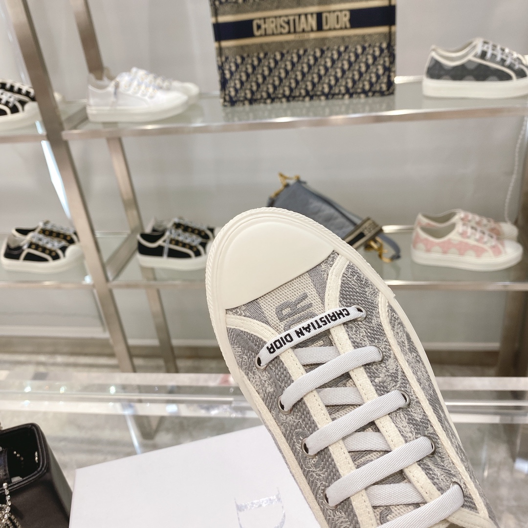 Basic Shoes L-s