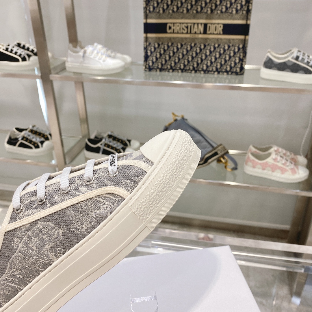 Basic Shoes L-s
