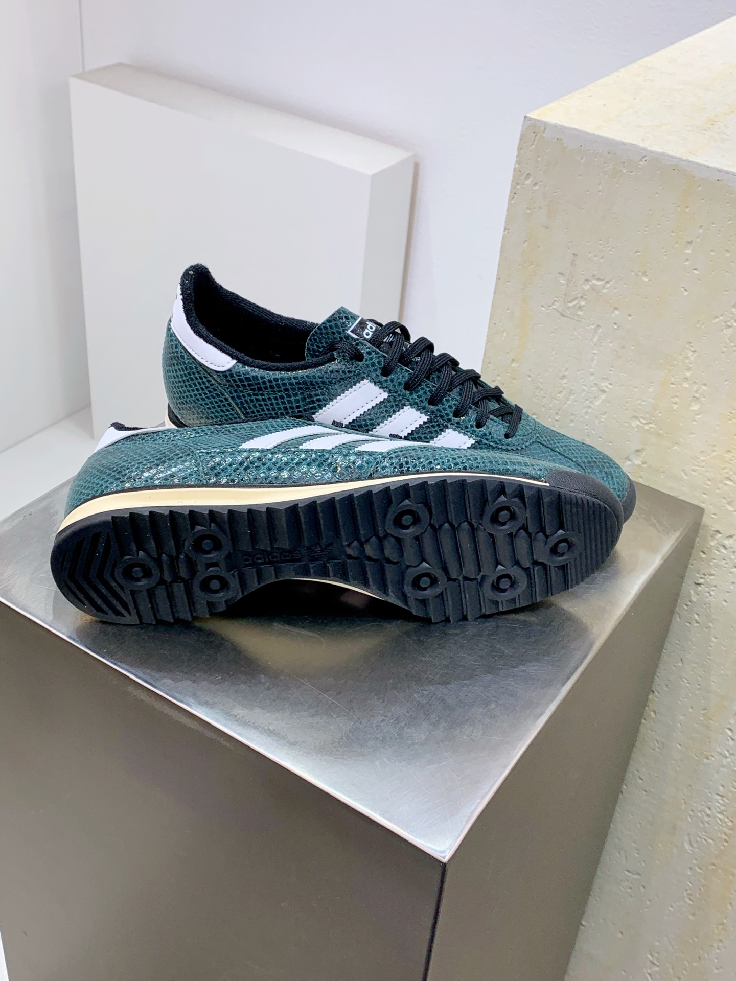 Adidas Board Shoes M-l-s