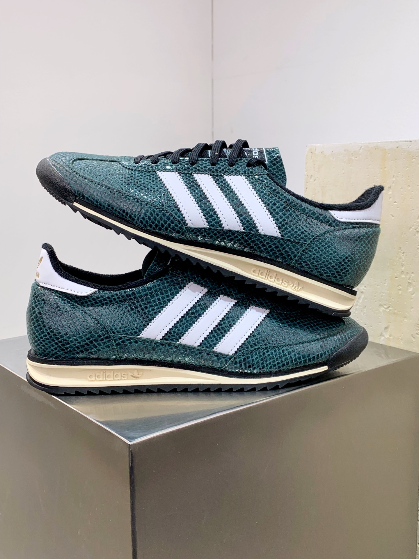 Adidas Board Shoes M-l-s