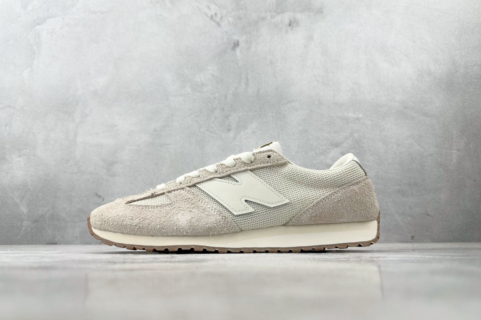 New Balance Basic Shoes L