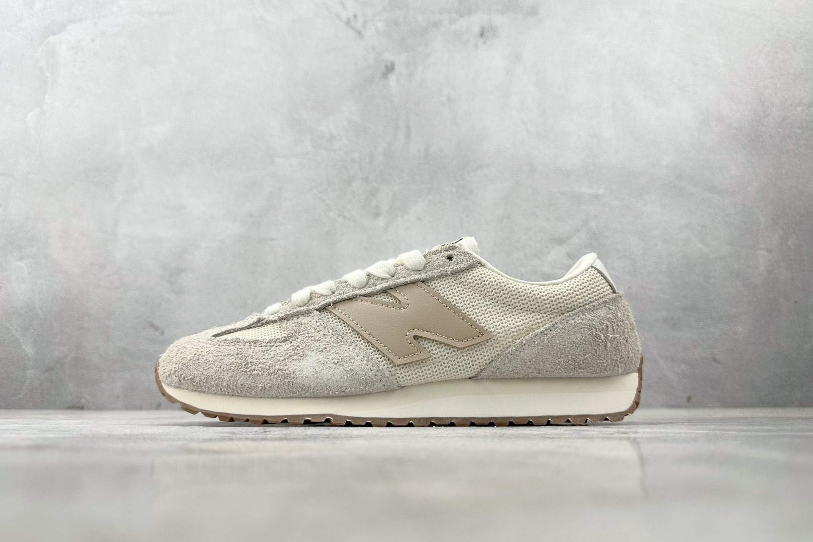 New Balance Basic Shoes L