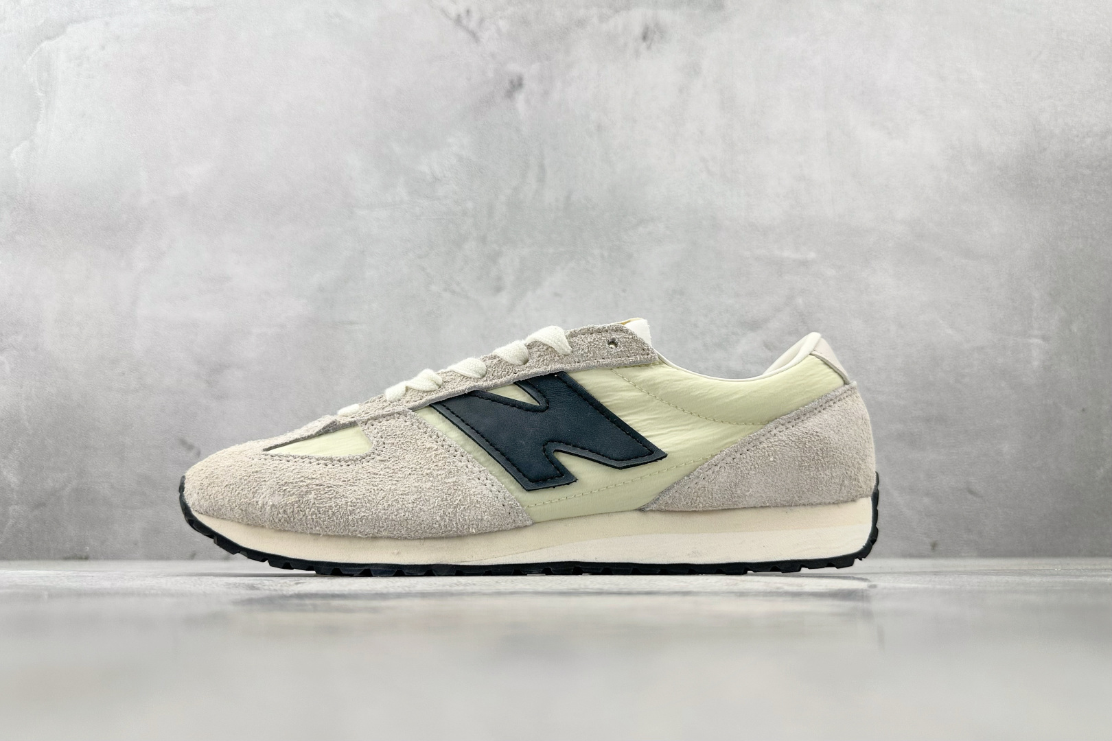 New Balance Basic Shoes L