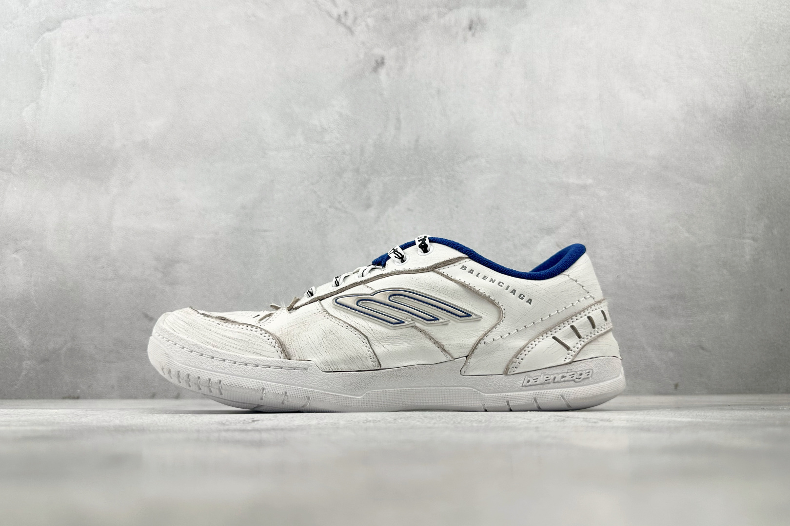 Balenciaga Basic Shoes M-l-s