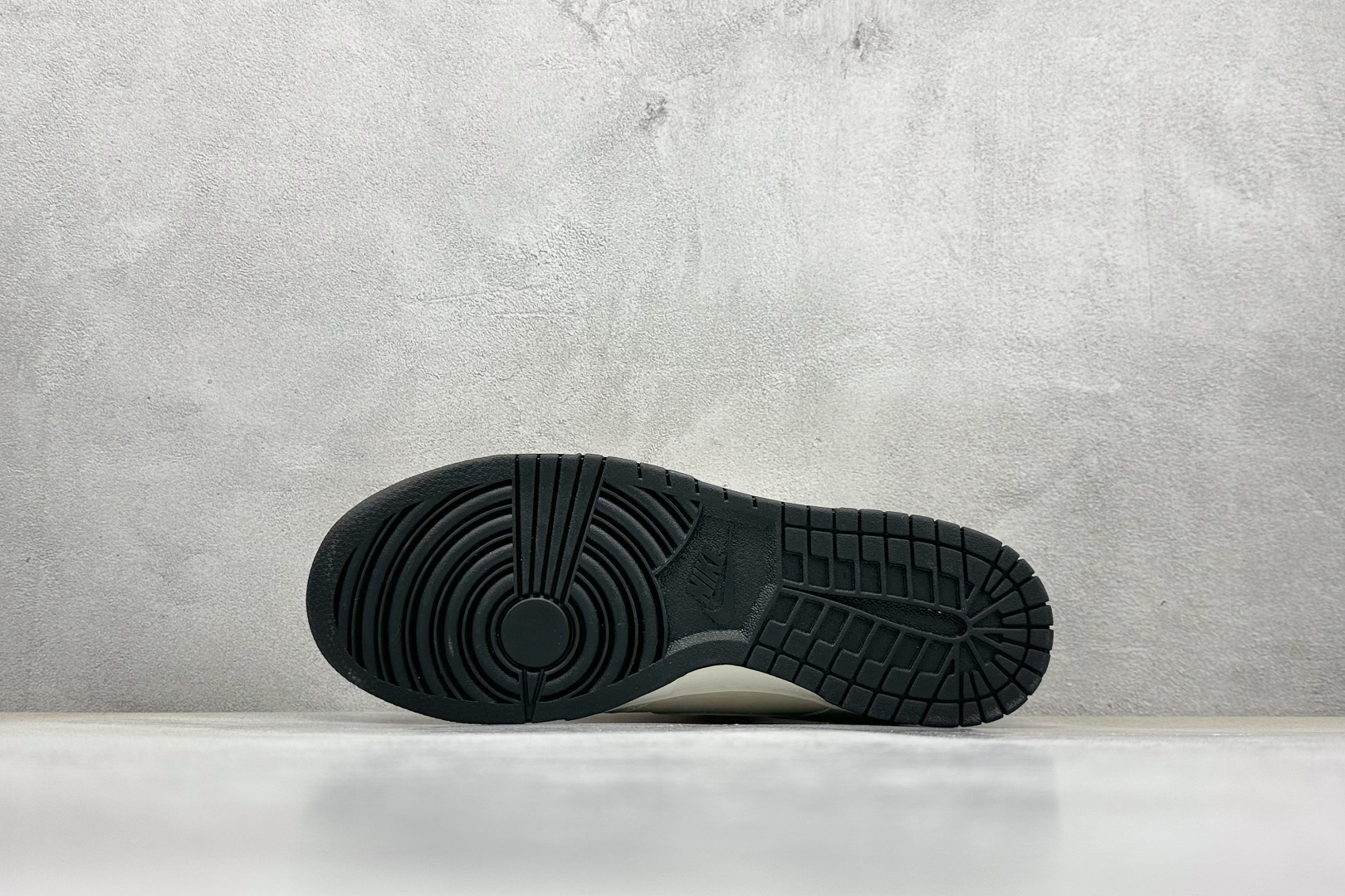 Nike Board Shoes L-s