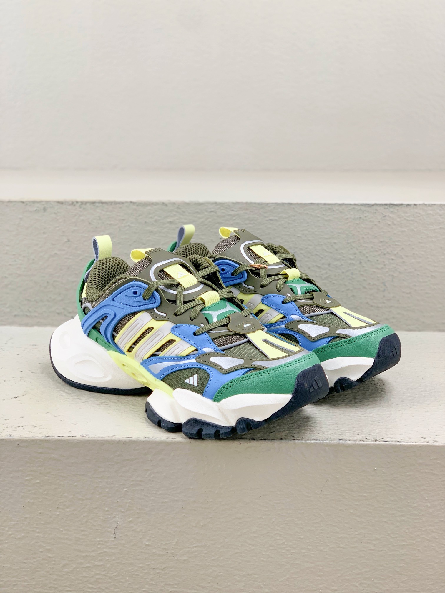 Adidas Basic Shoes L-s-xl