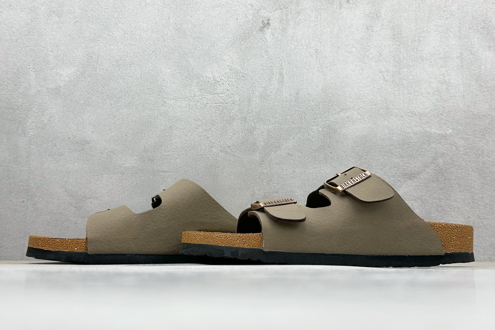 Calvin Klein Sandals L-s-xl