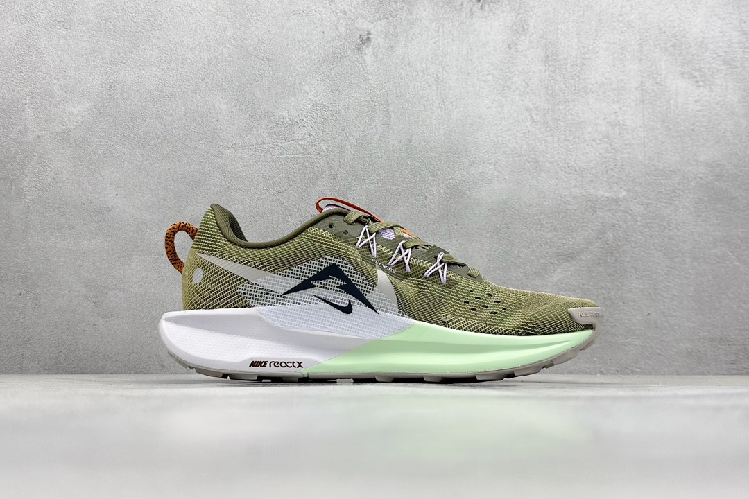 Basic Shoes L-xl
