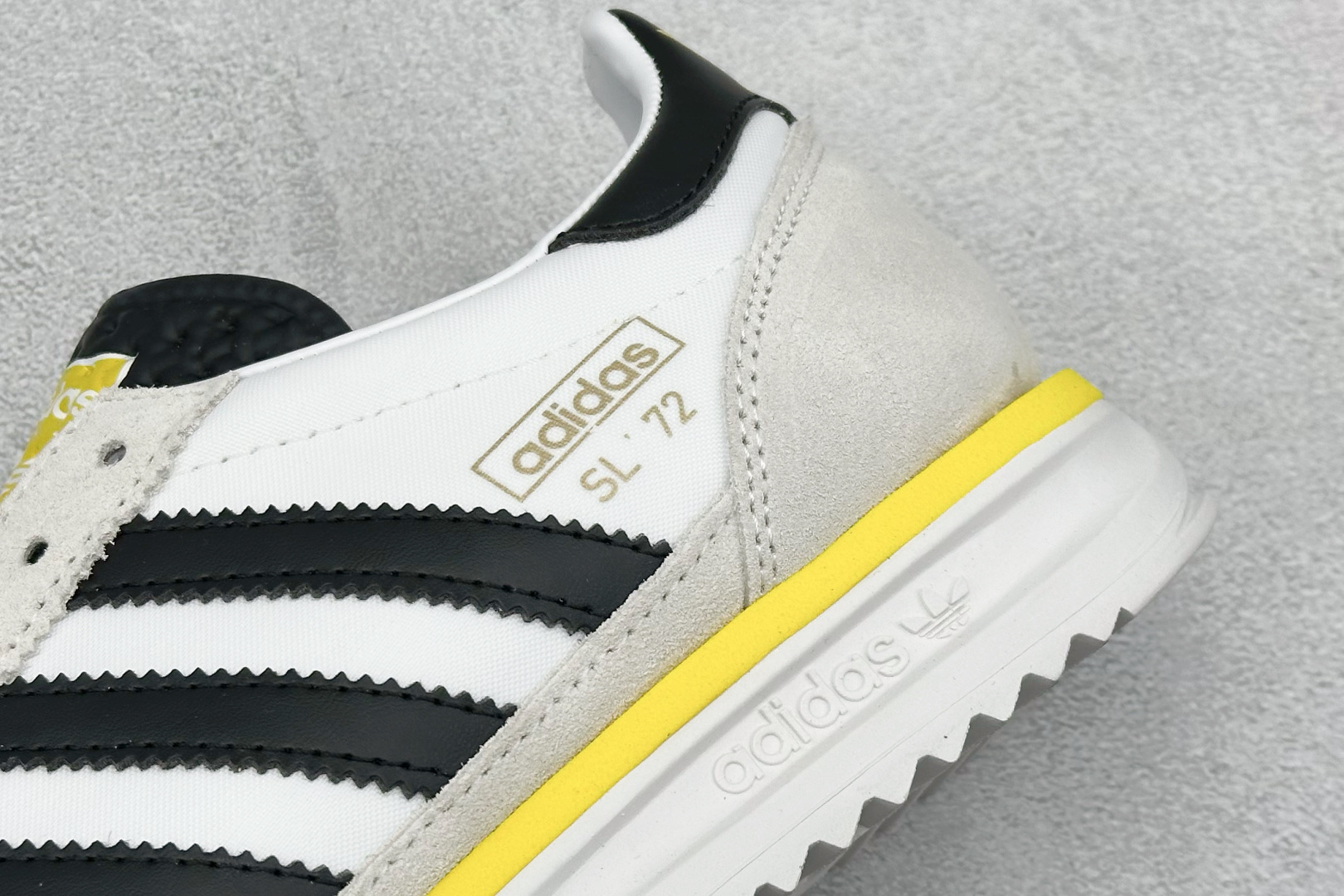 Adidas Board Shoes L-s