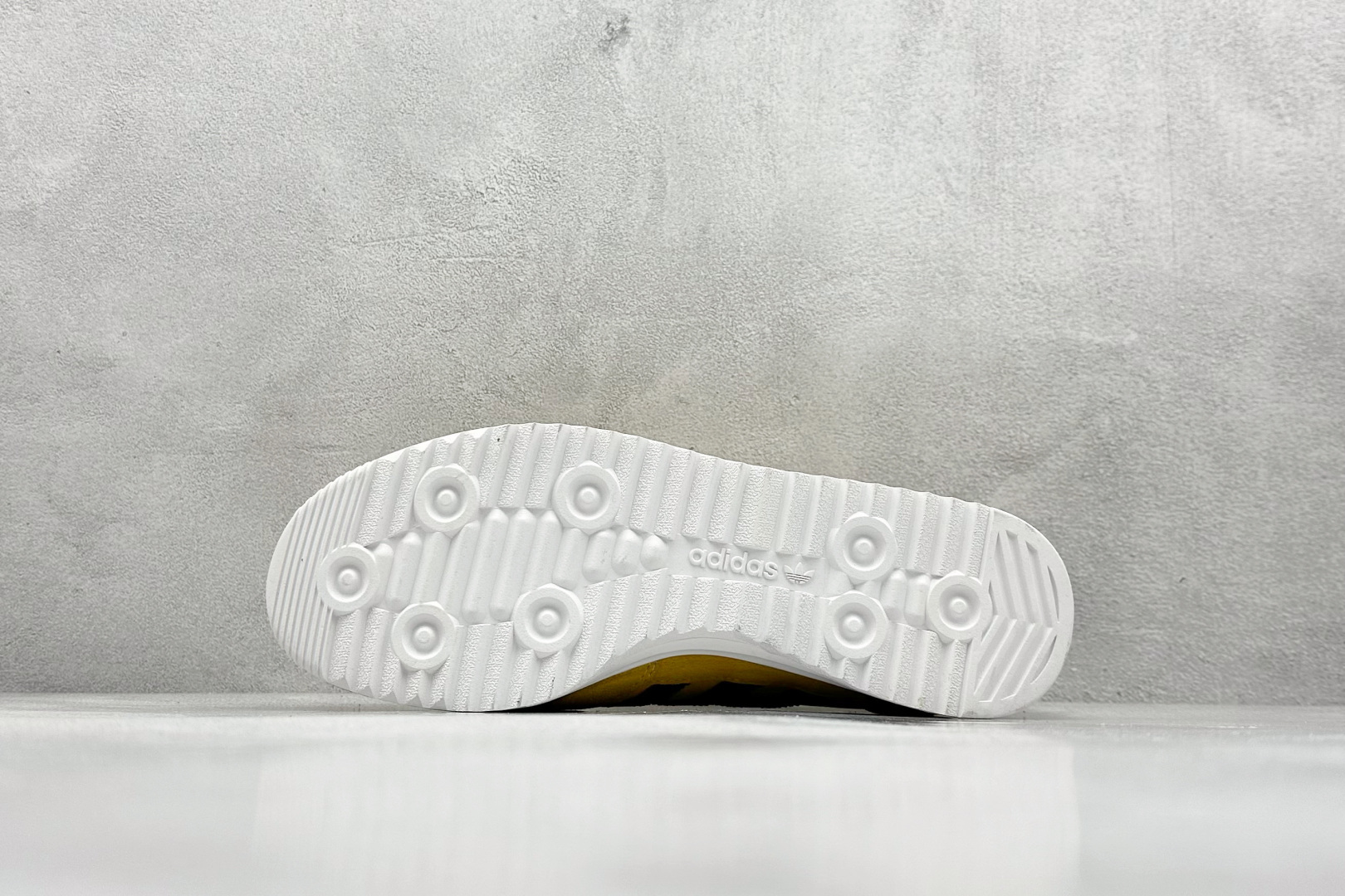 Adidas Board Shoes L-s