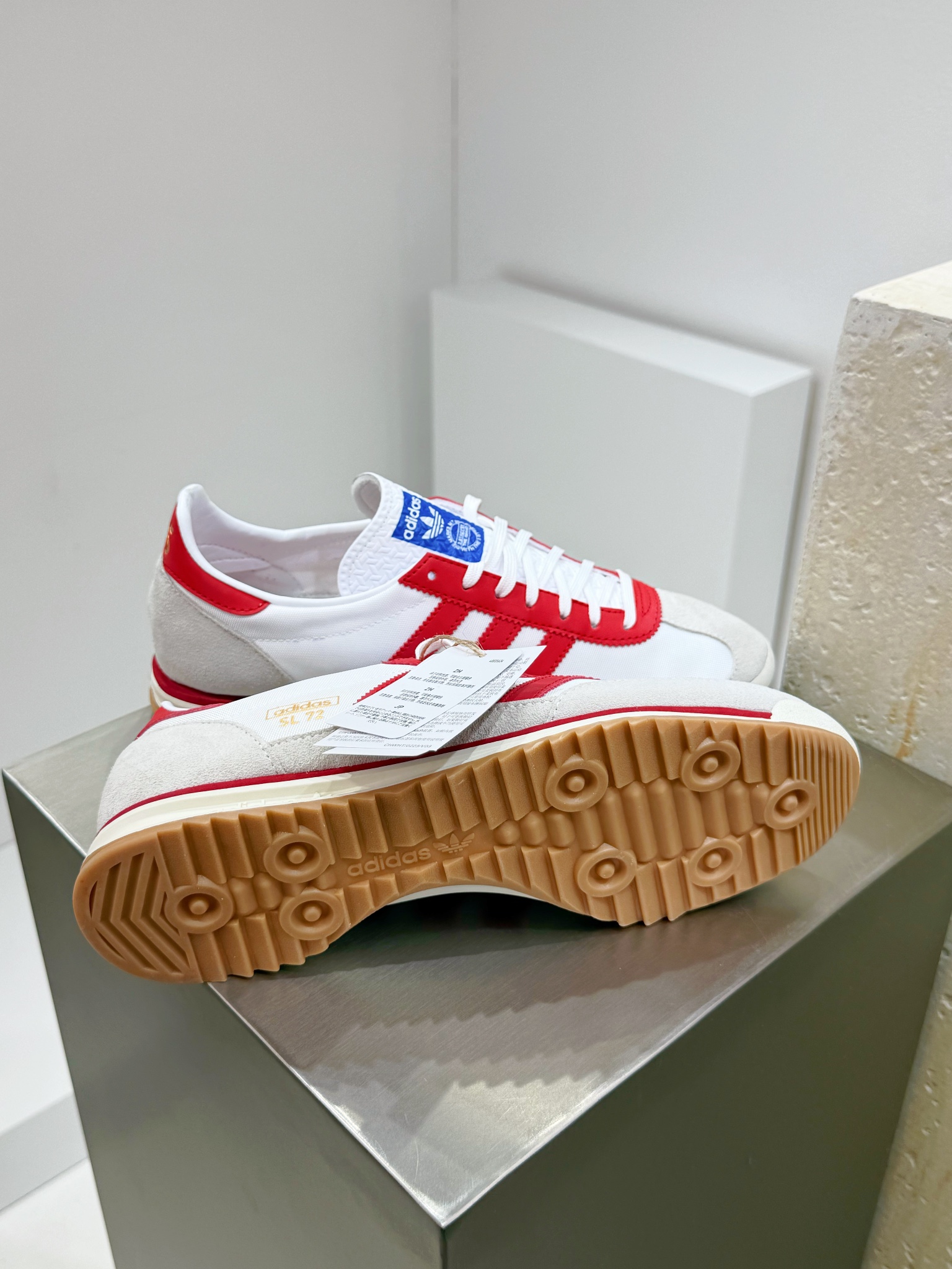 Adidas Male Running Shoes Lightweight L-s