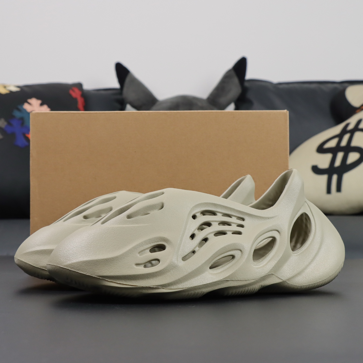 Crocs Yeezy Basic Shoes Brown M