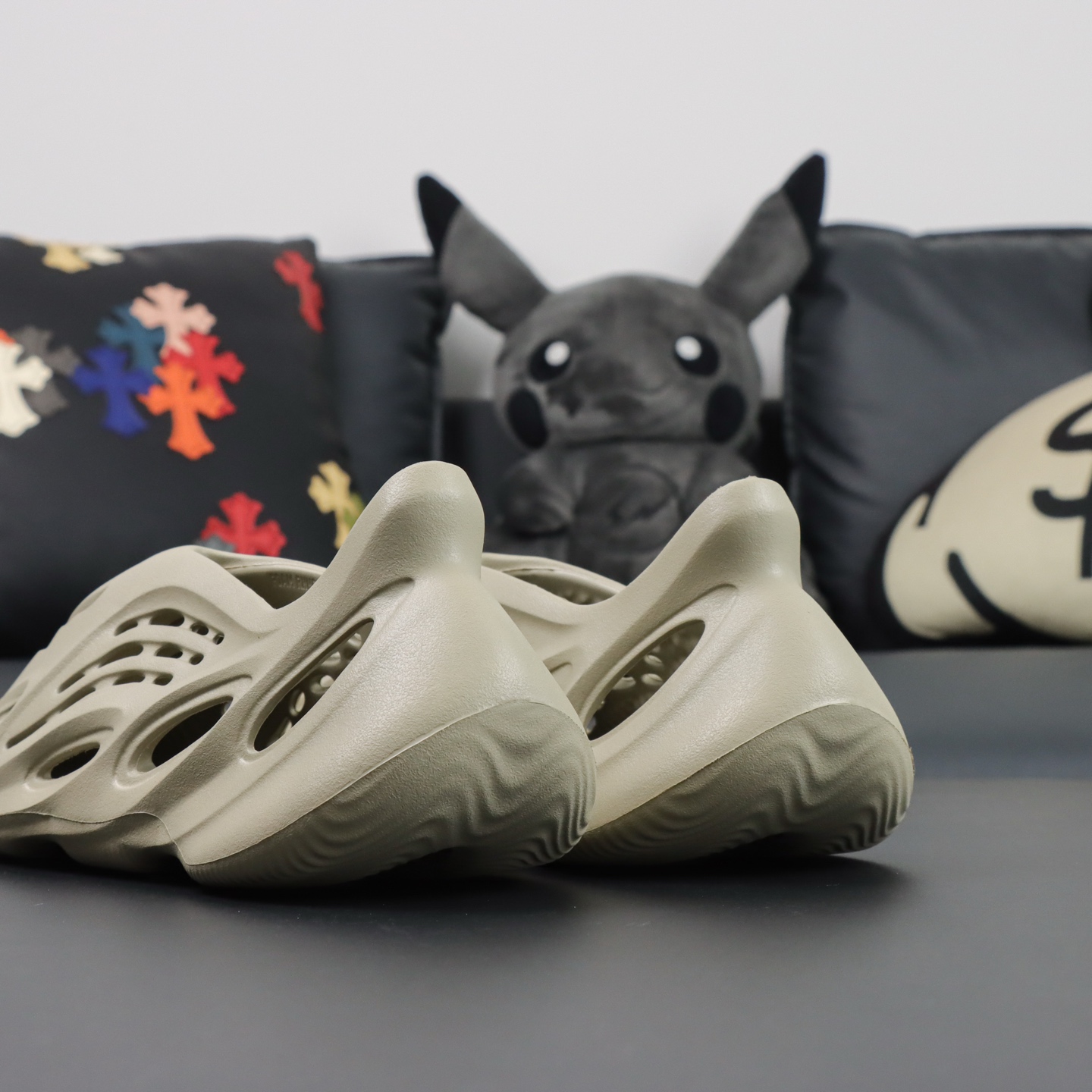 Crocs Yeezy Basic Shoes Brown M